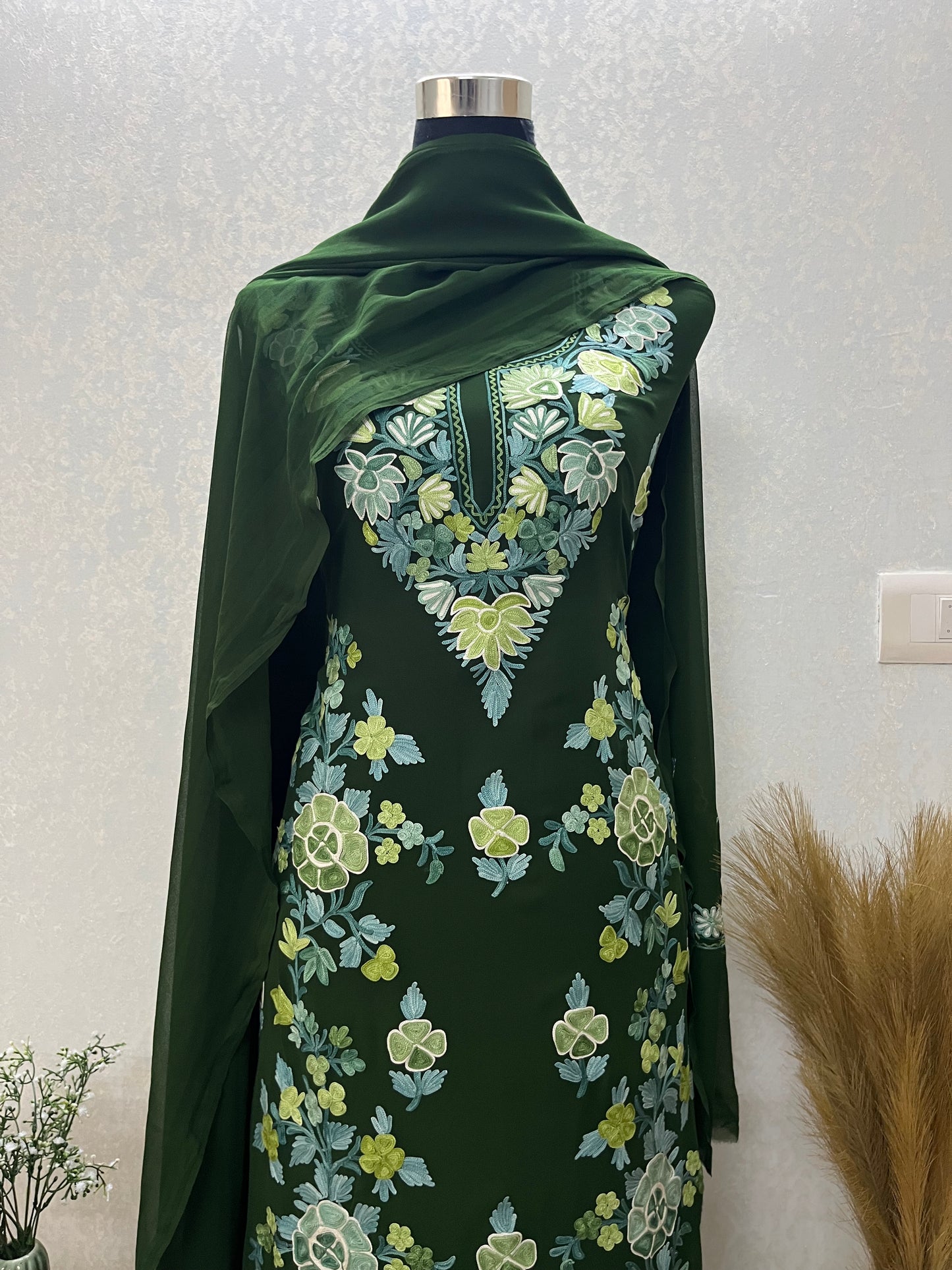 Green Georgette 3 Pc Kashmiri Suit