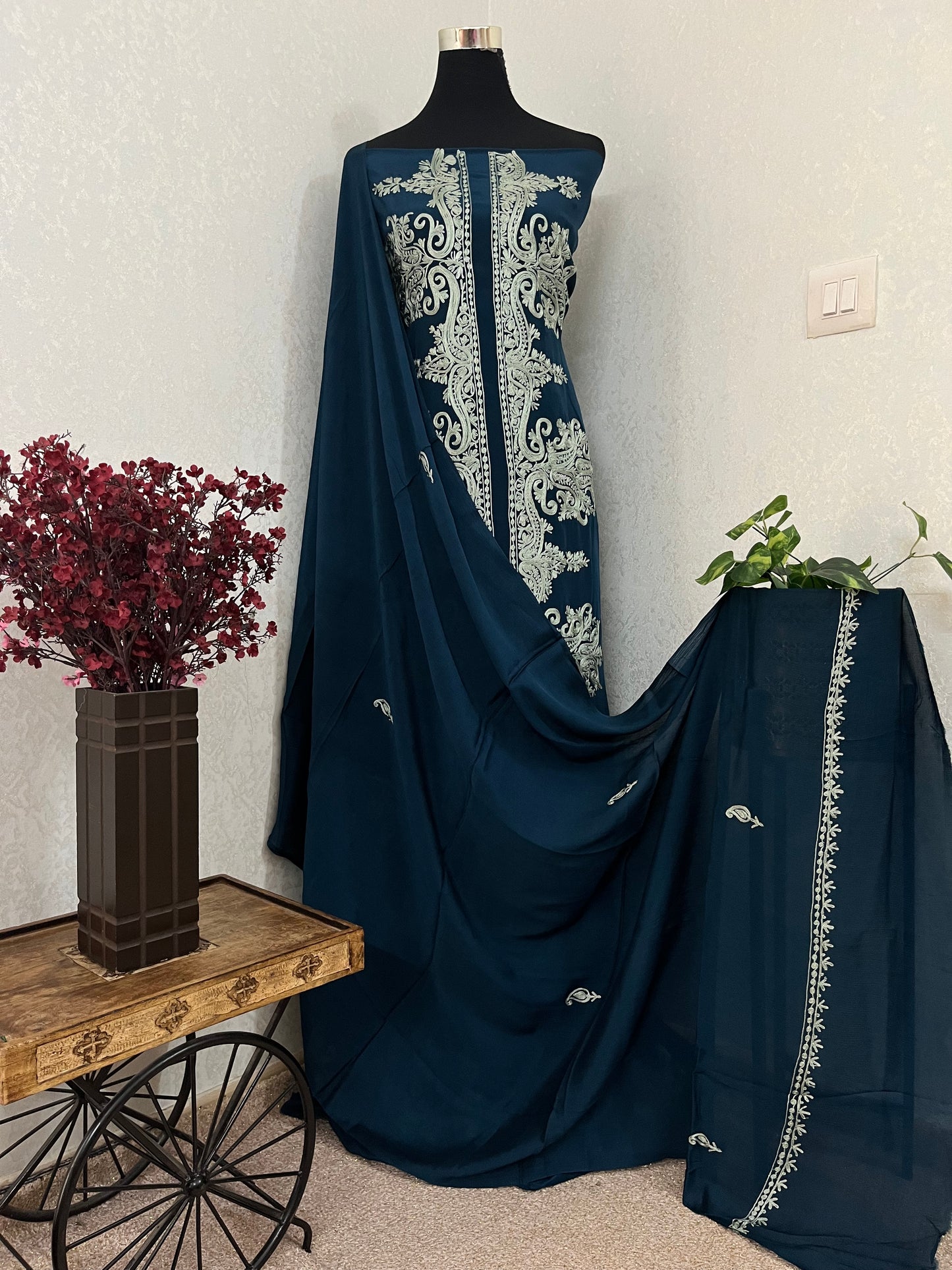 Blue Kalaa’ Crape Jacket Style Kashmiri Suit