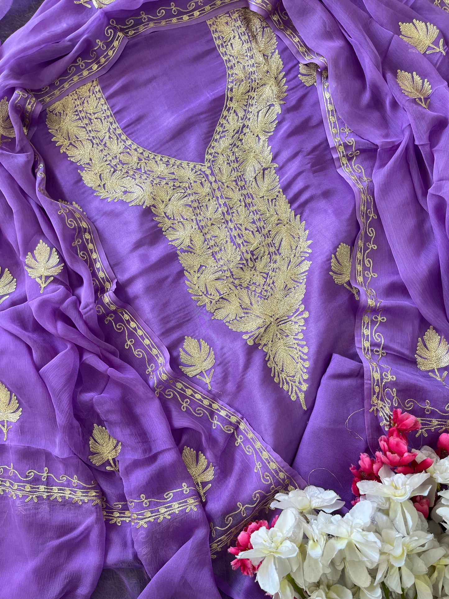 ‘Sanam’ Silk Tilla Kashmiri Suit