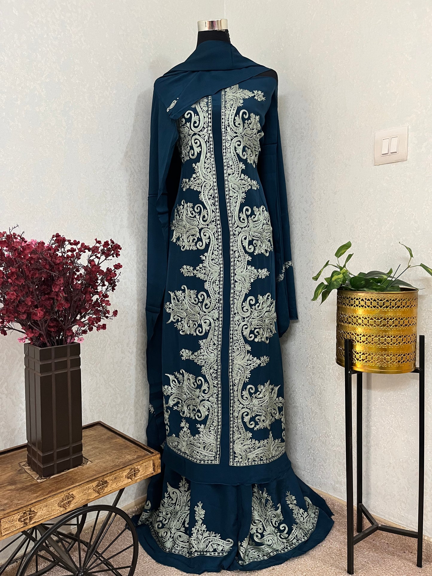Blue Kalaa’ Crape Jacket Style Kashmiri Suit