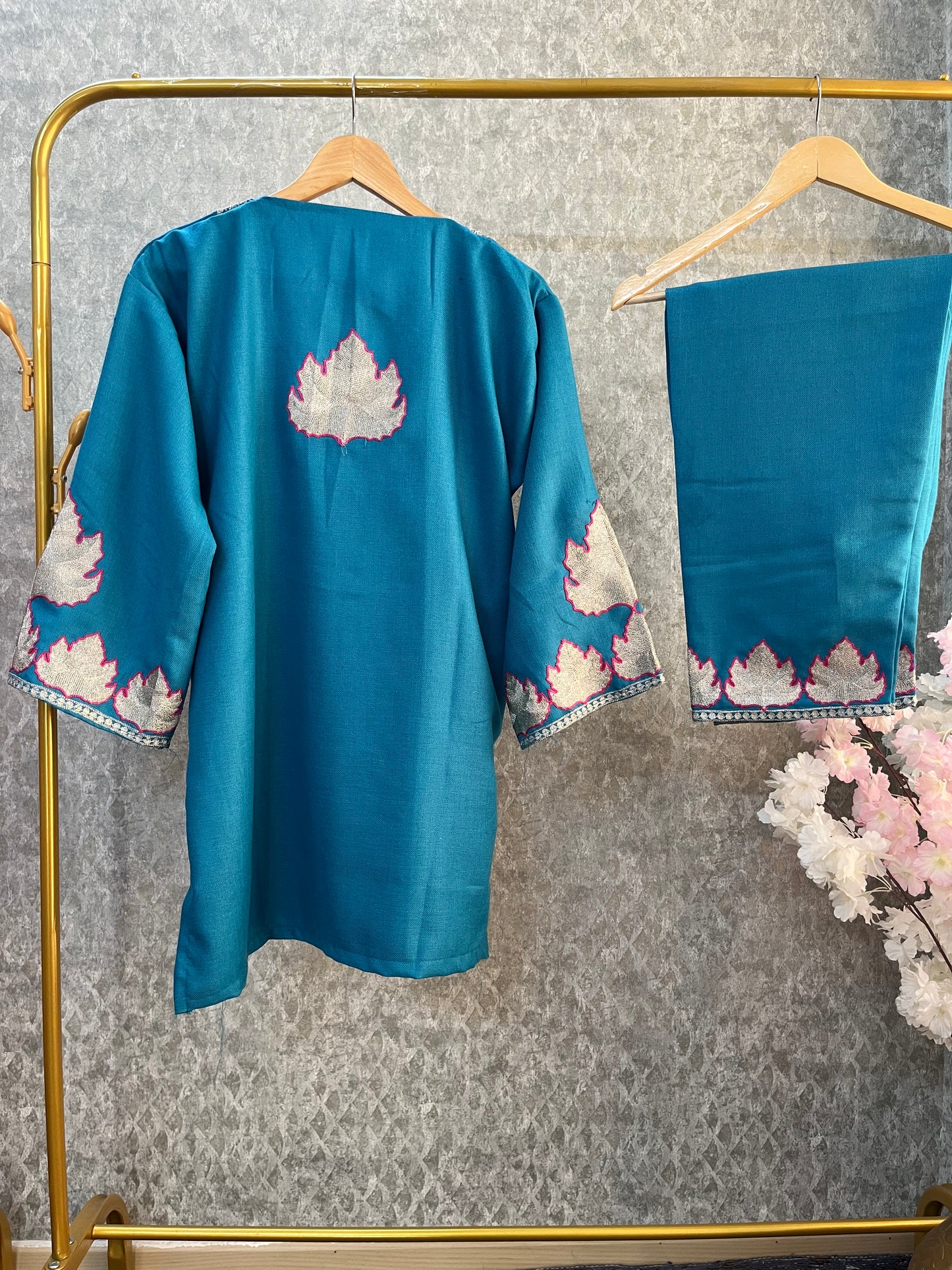 Firozi Woollen Kashmiri Co-Ord Set ( Size 46)