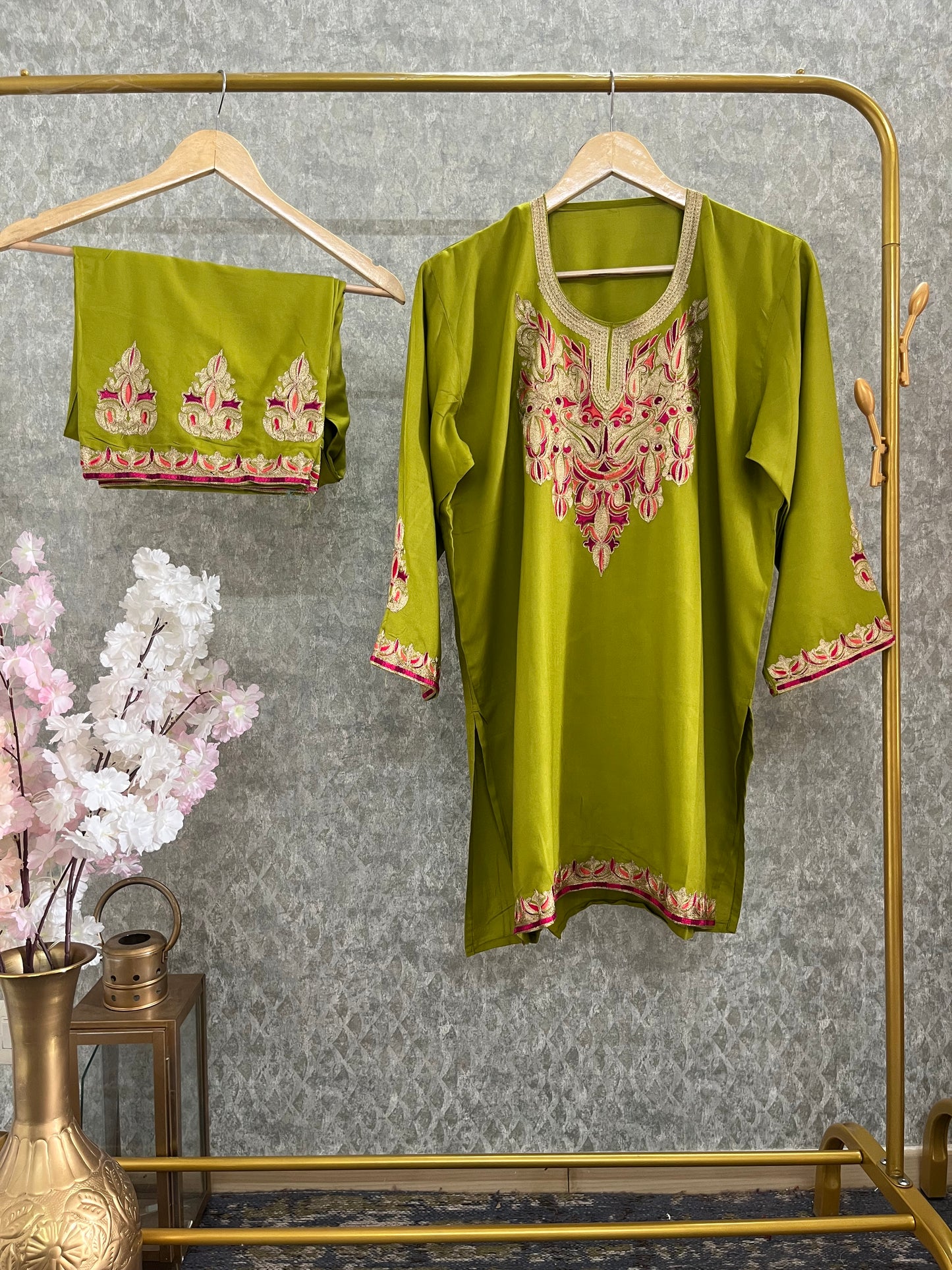Heena Green Cotton Stitched Co-ord Set( 44)