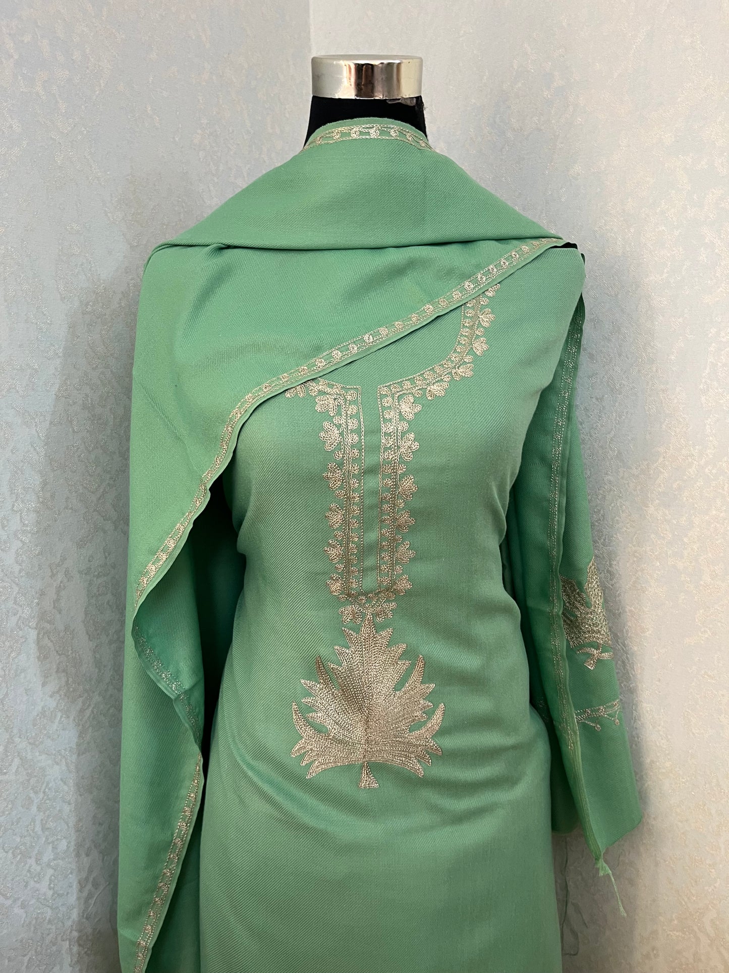 Pastel Green Tilla Kashmiri Woollen Suit