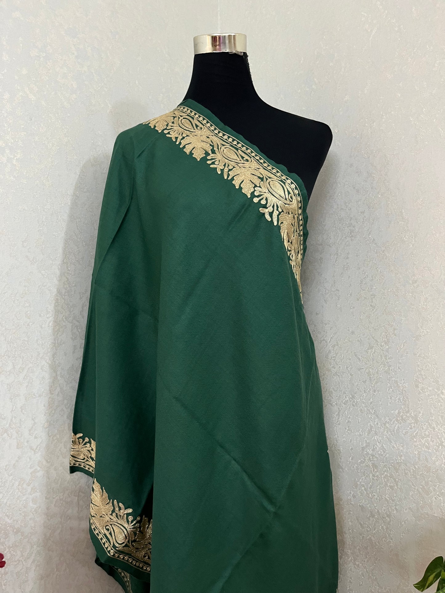 Jade Green Semi Pashmina Tilla stole