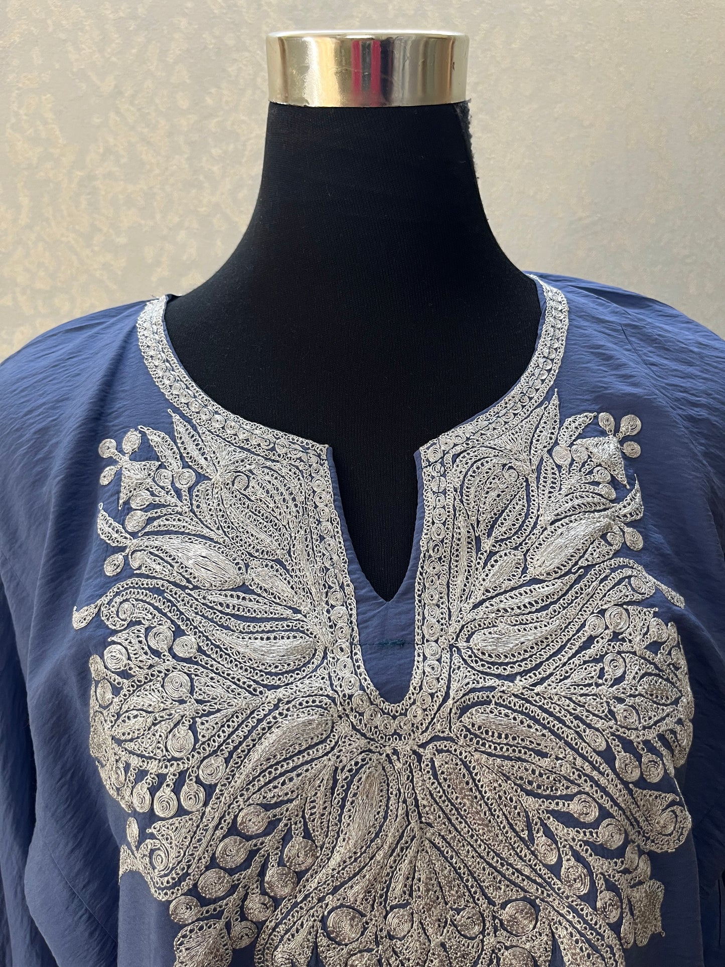 English Blue Cotton Kashmiri Pheran Set (46)