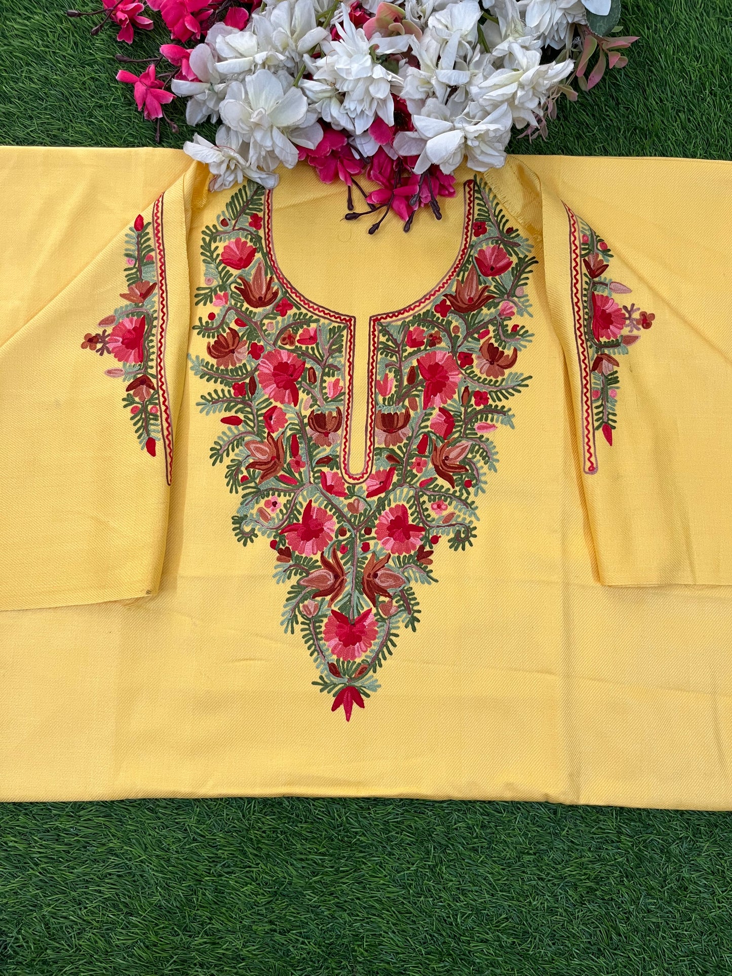 Yellow Woollen Aari Embroidered 2pc suit 5mtr