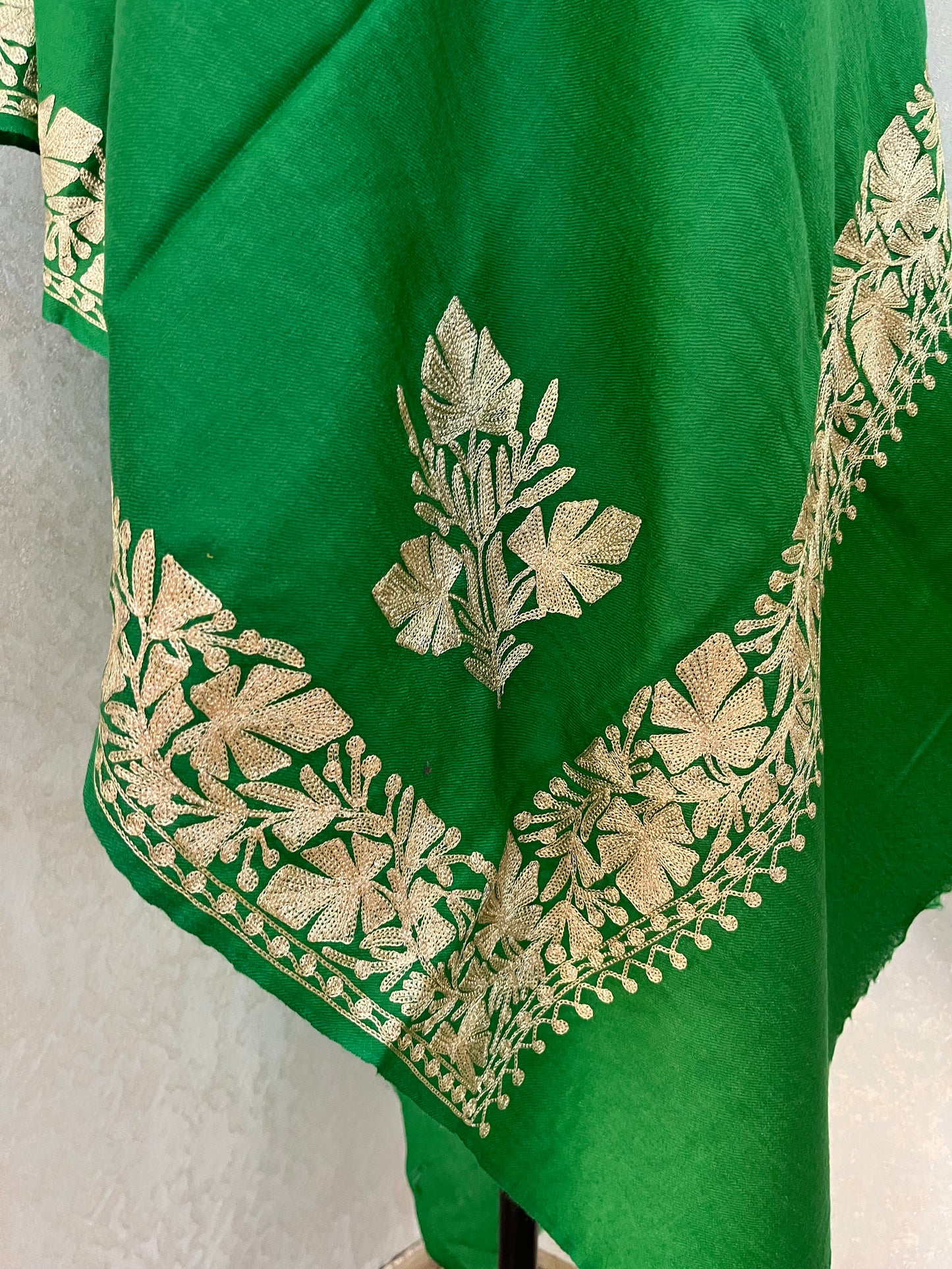 Green Semi Pashmina Tilla Embroidered stole