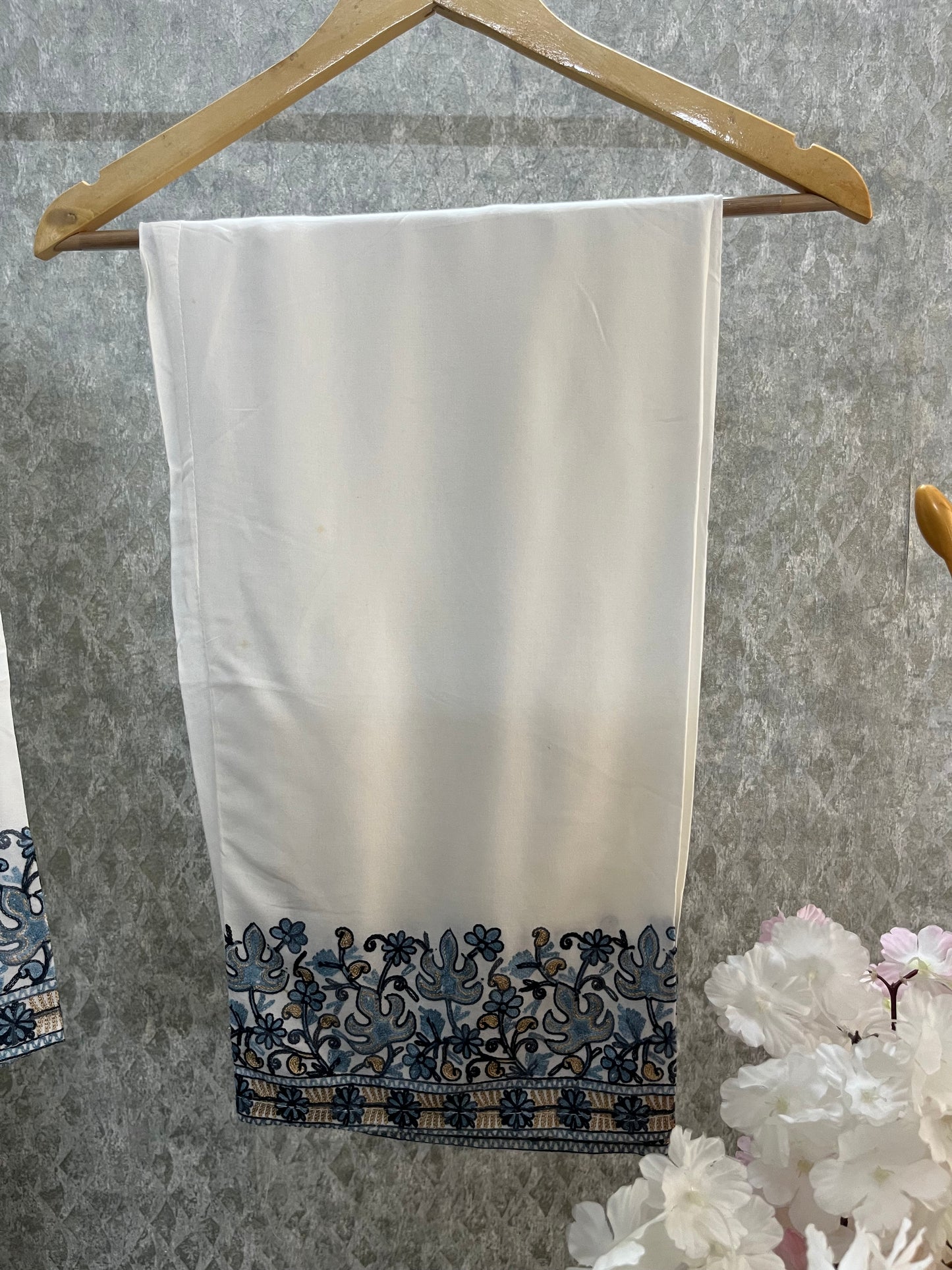 Off White Cotton Stitched Co-ord Set( 42)