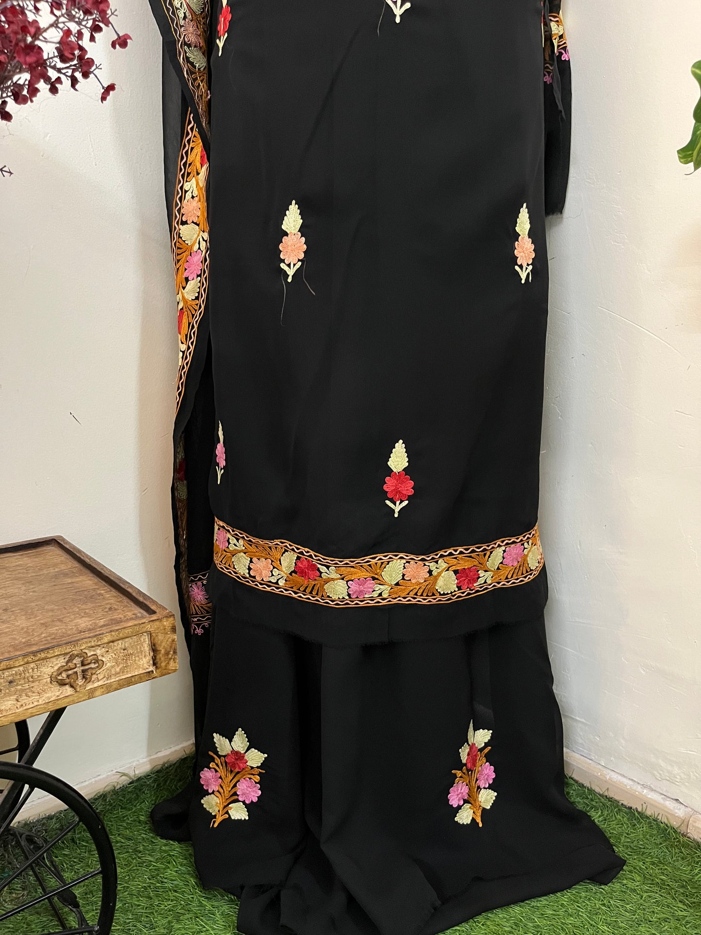 Black Georgette 3 Pc Aari Embroidered Suit Set