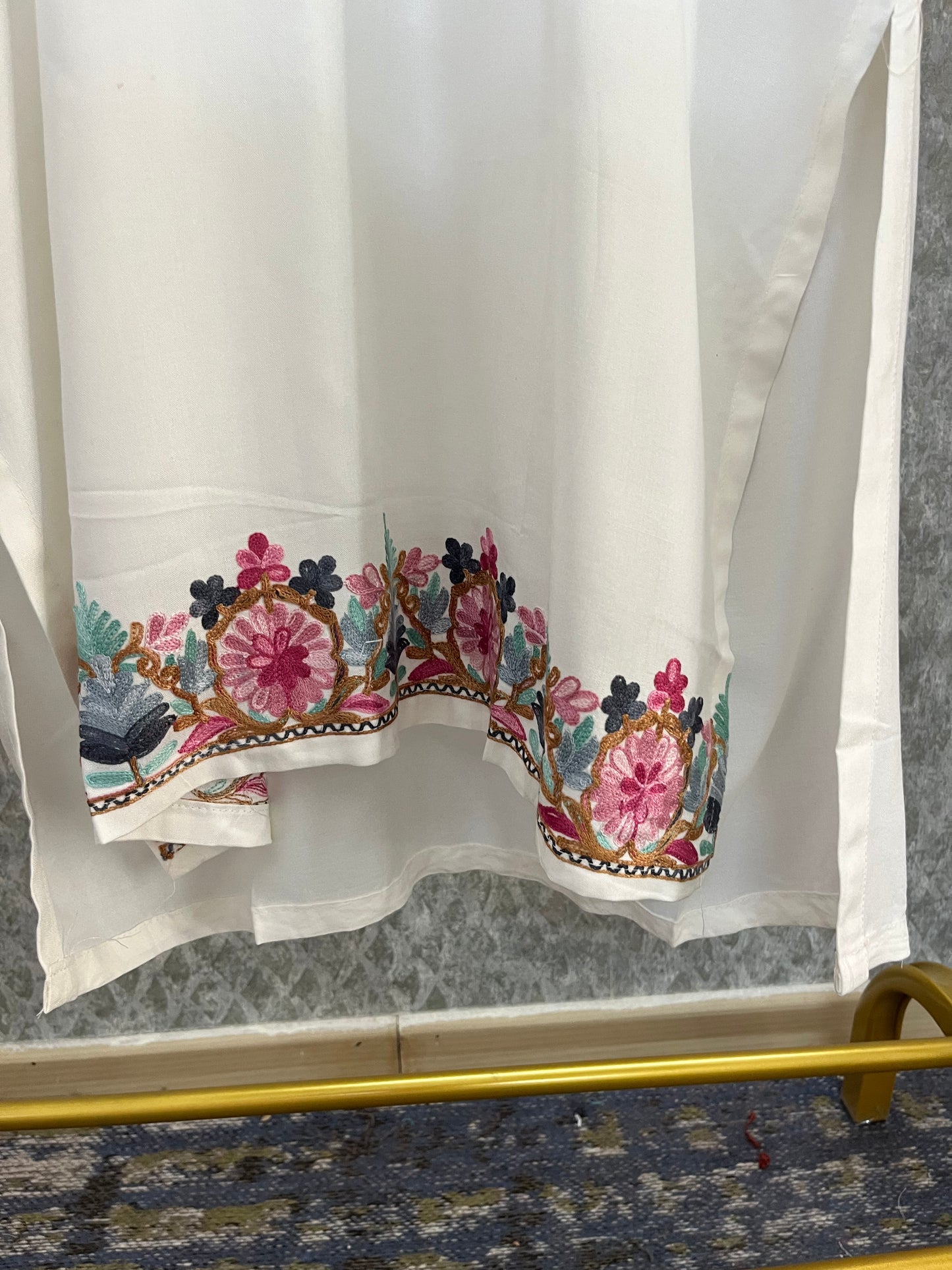 Off White Cotton Stitched Co-ord Set(46)