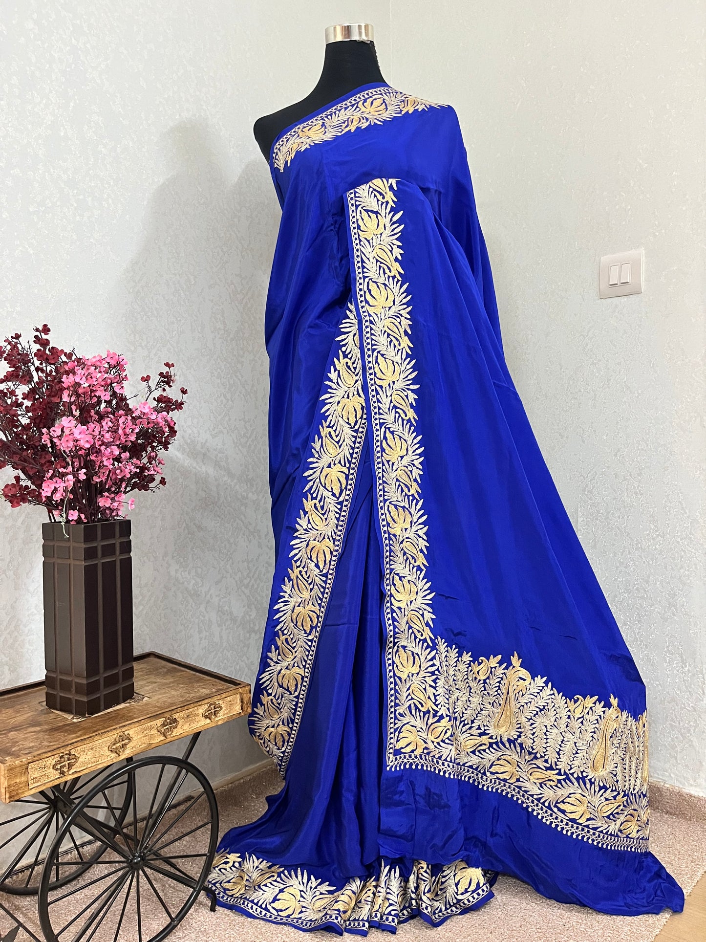 Royal Blue Pure Vetson Crape Kashmiri Saree