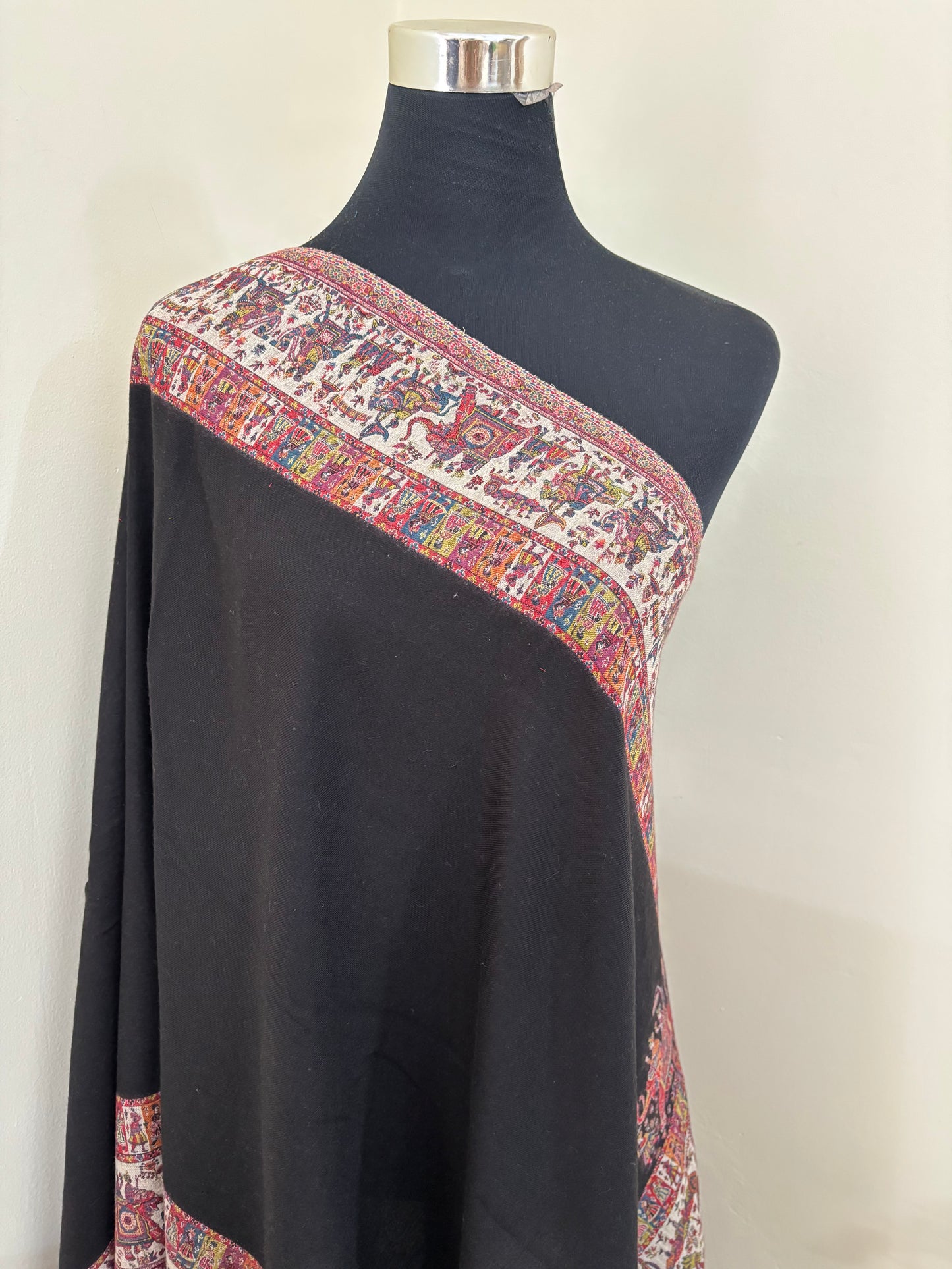 Kani Fine Semi Pashmina stole