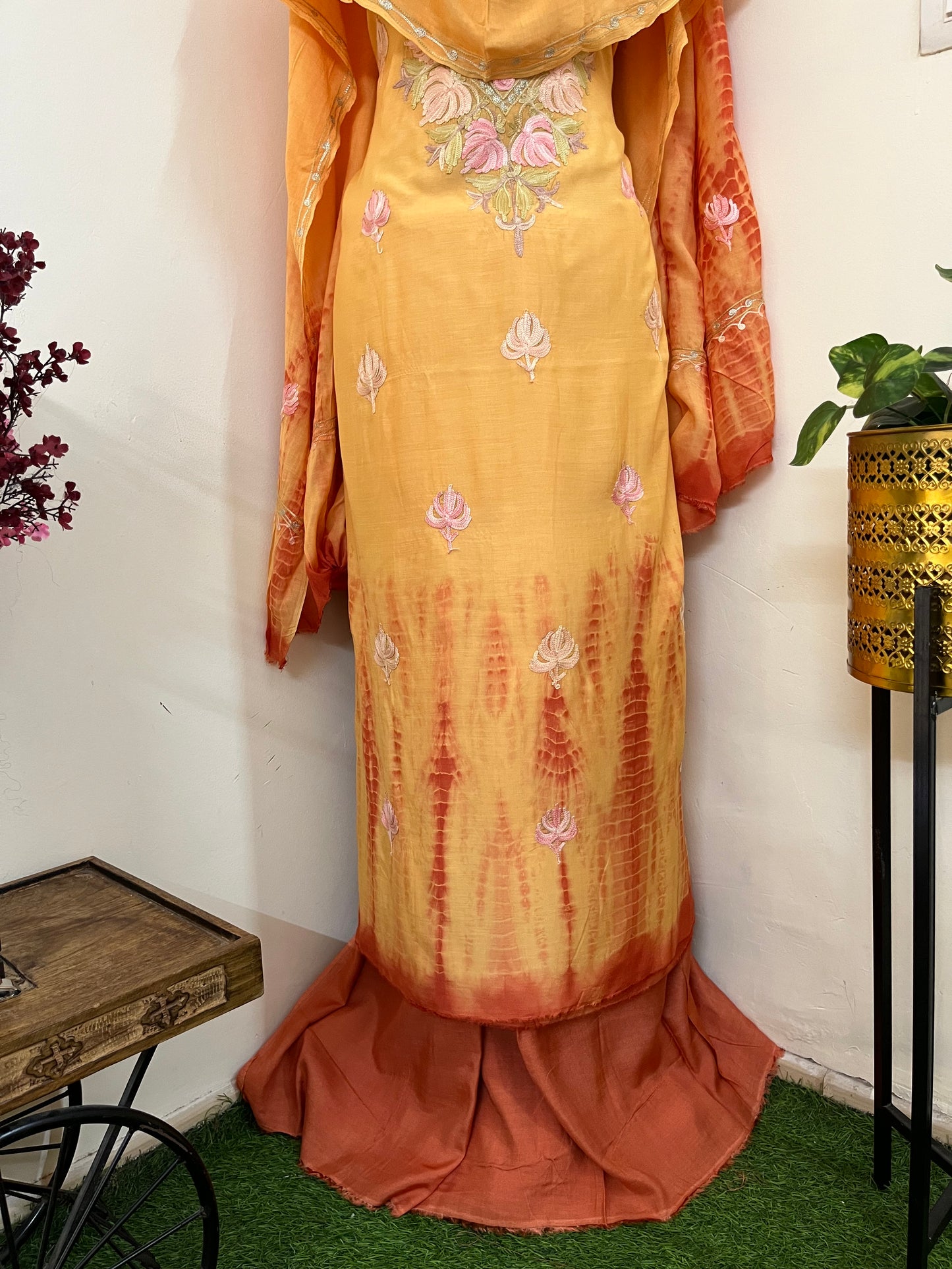 Soft Orange Mul Cotton Shibori Work Kashmiri 3pc Suit