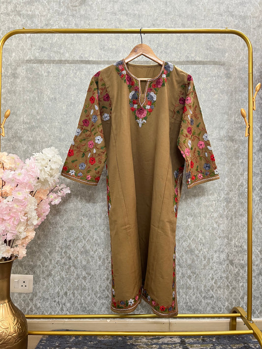 Beige Aari Embroidered Wool Pheran