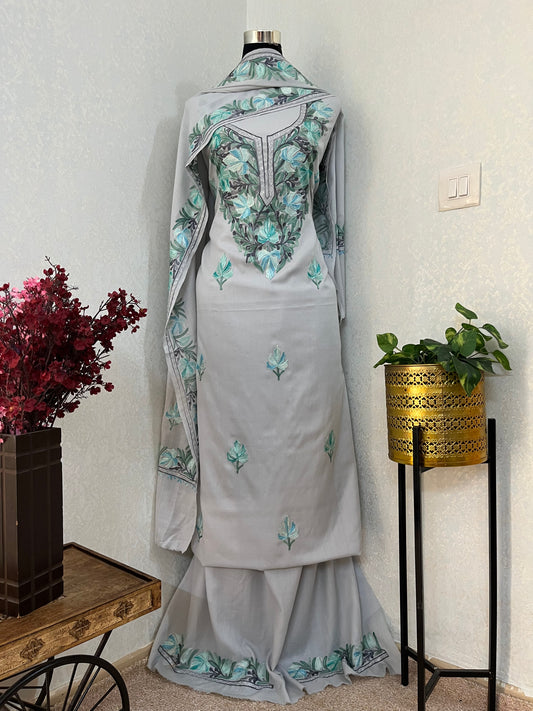 Ice Grey Pure Wool Aari Embroidered 3pc Suit Stole