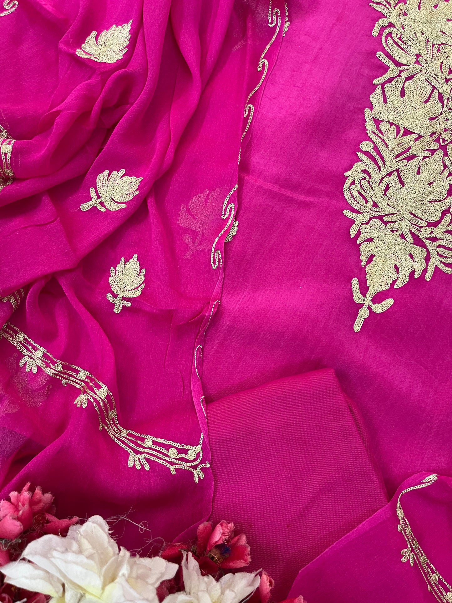 Sanam’ Hot Pink Silk Tilla Kashmiri Suit