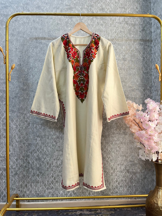 Off White Aari Embroidered Wool Pheran