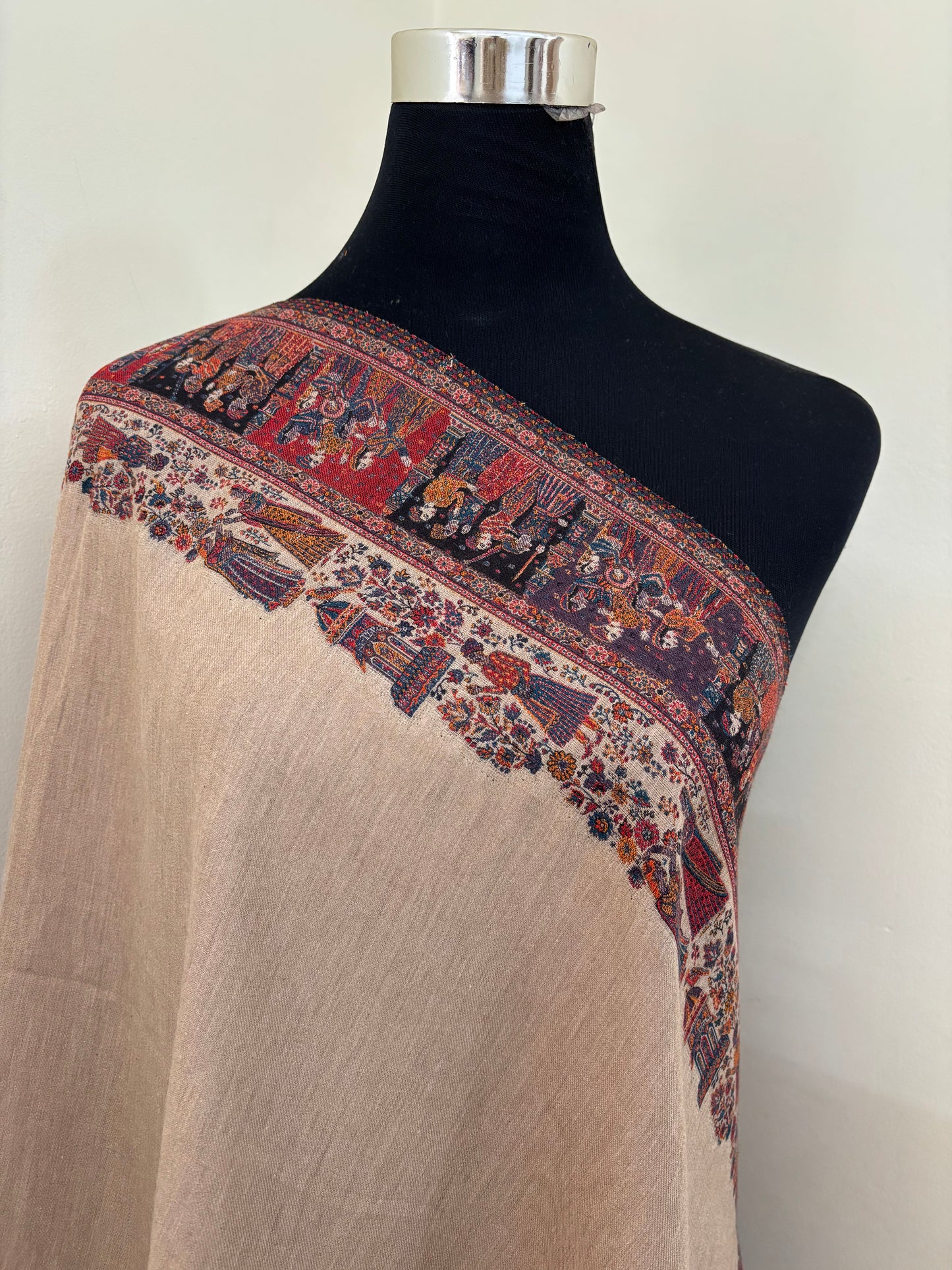 Kani Fine Semi Pashmina stole