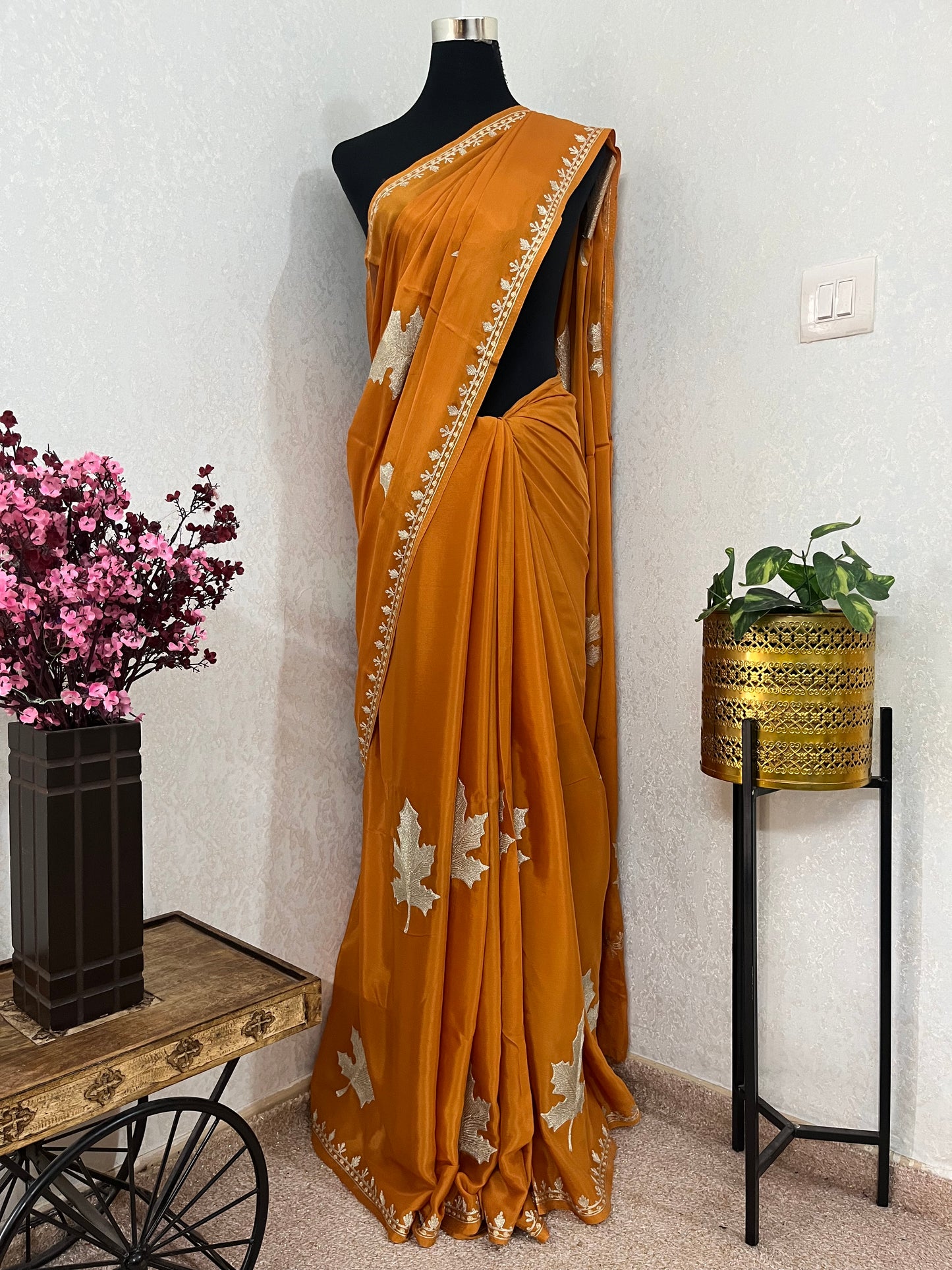 Soft Orange Pure Chinon Kashmiri Tilla Saree