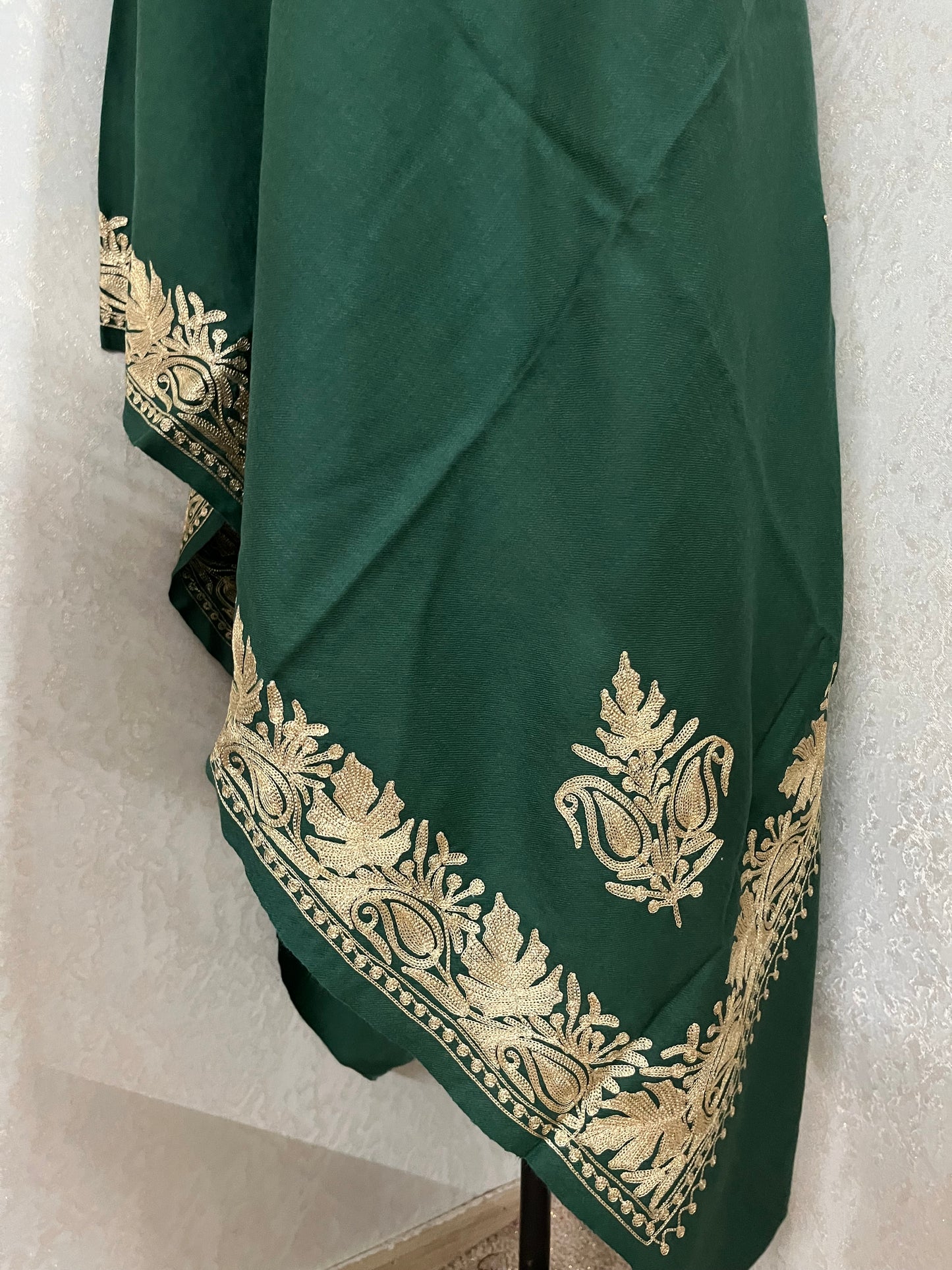 Jade Green Semi Pashmina Tilla stole
