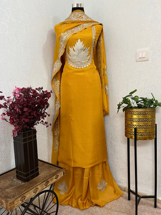 Golden Yellow Sanam’ Tilla Kashmiri Silk Suit