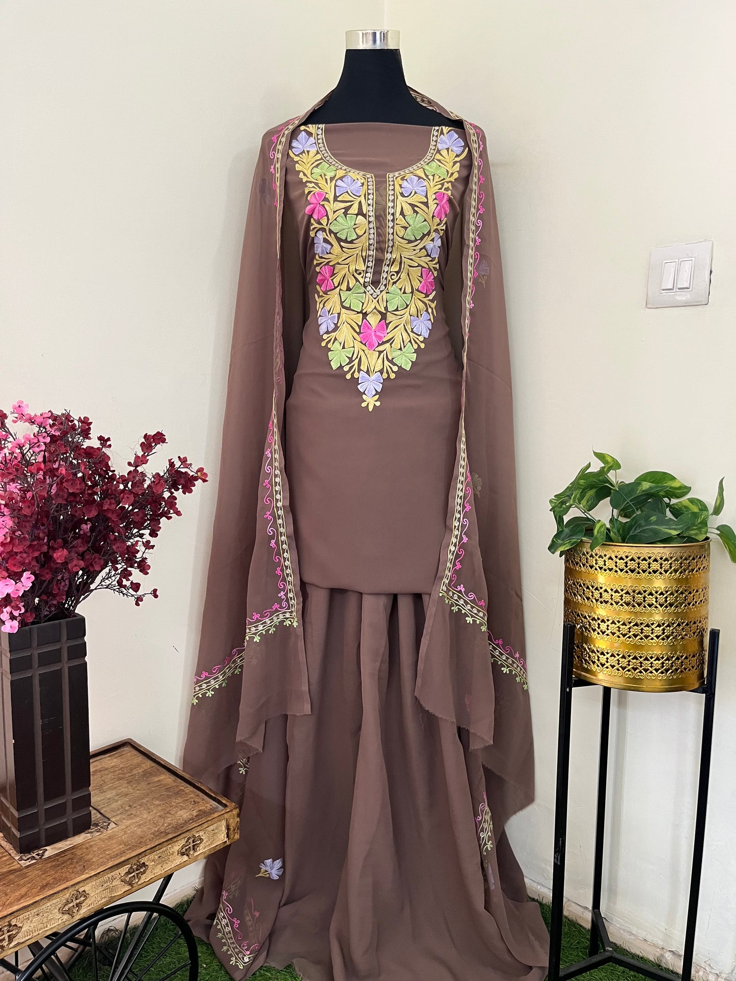 Georgette 3 Pc Aari Embroidered Suit Set