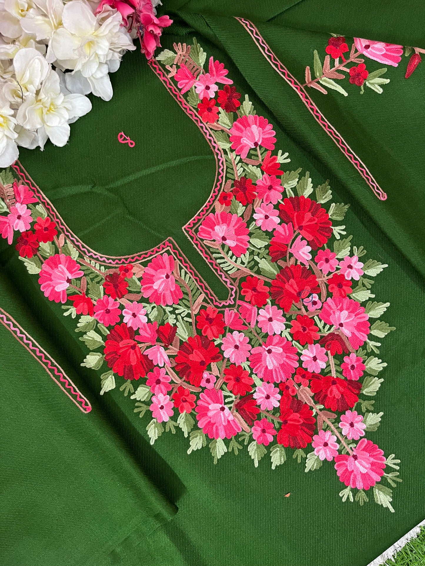 Henna Green Woollen Aari Embroidered 2pc suit 5mtr