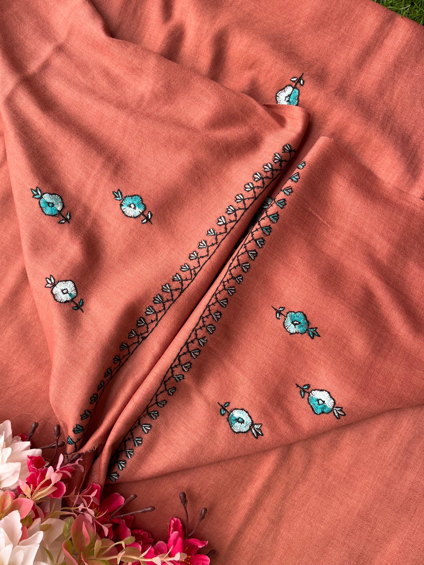 Peach Fine Wool Sozni Embroidered 3pc Suit Stole