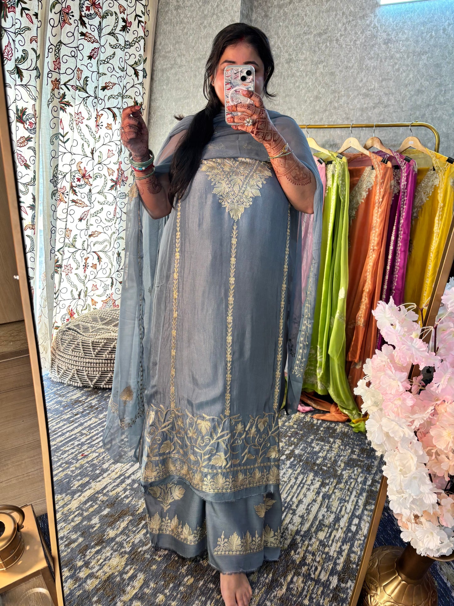 English Grey Tilla Kashmiri Silk Suit