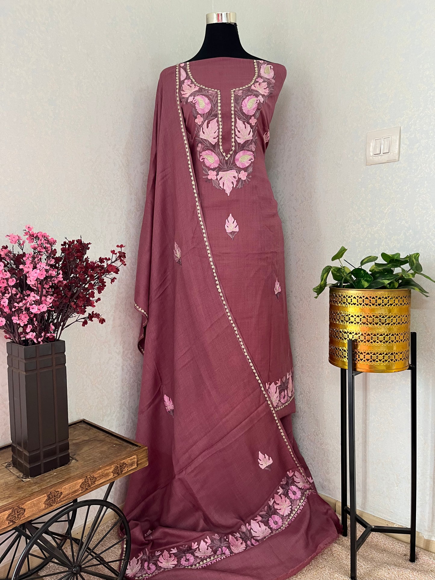 Onion Pink Fine Wool Kashmiri Suit