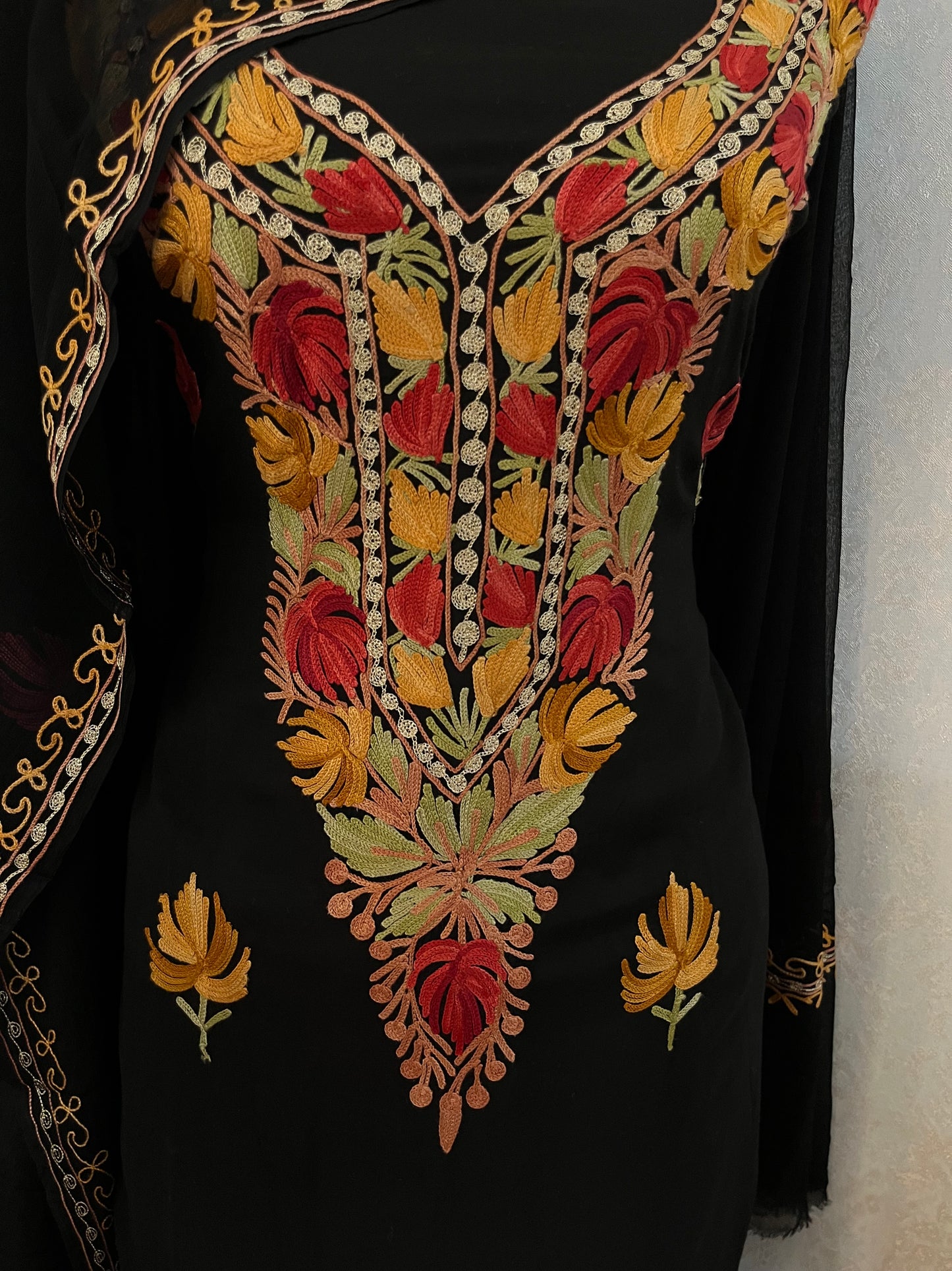 Black Muslin Cotton Aari Embroidered 3pc set