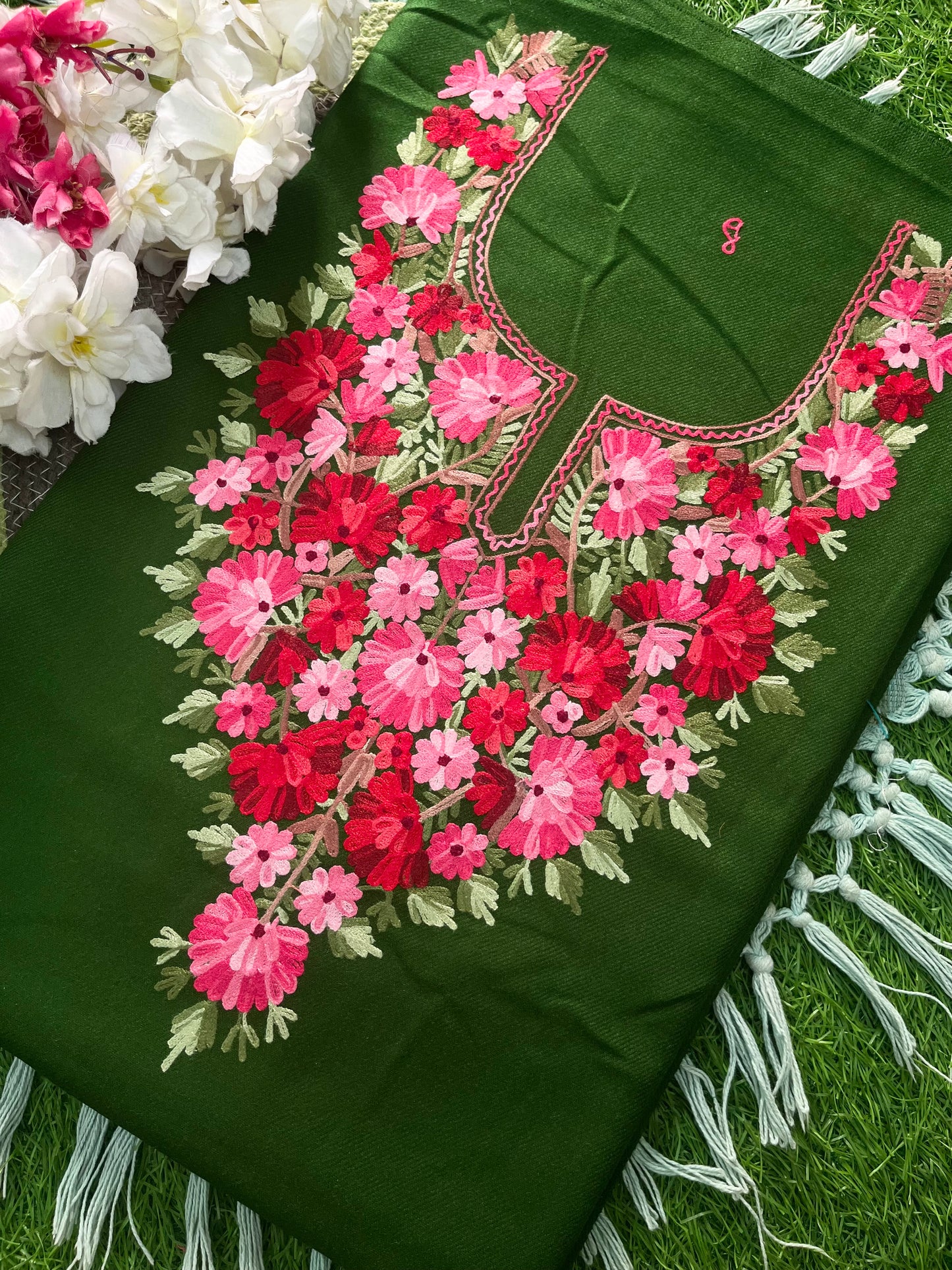 Henna Green Woollen Aari Embroidered 2pc suit 5mtr