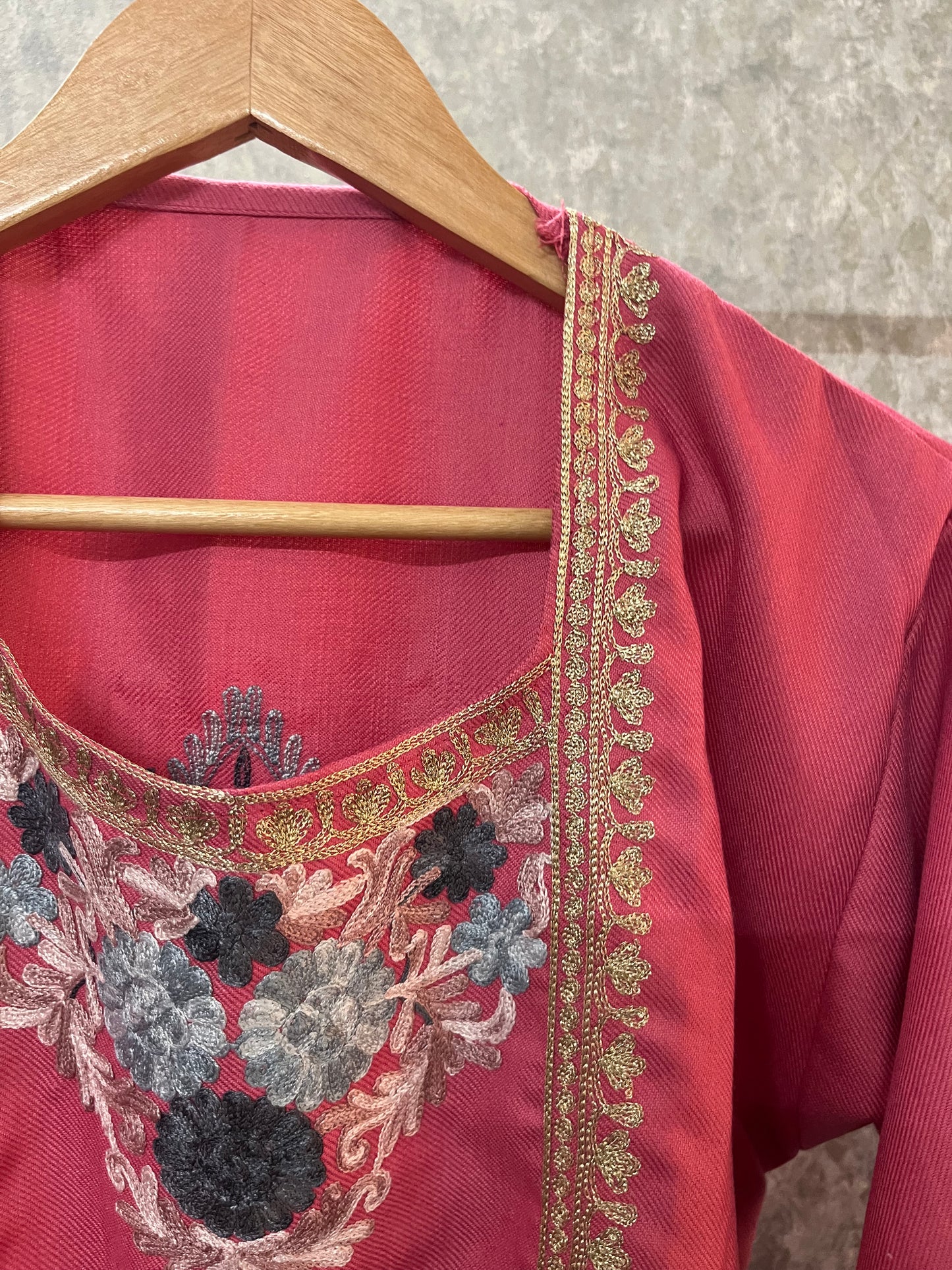 Pink Woollen Kashmiri Co-Ord Set ( Size 40)