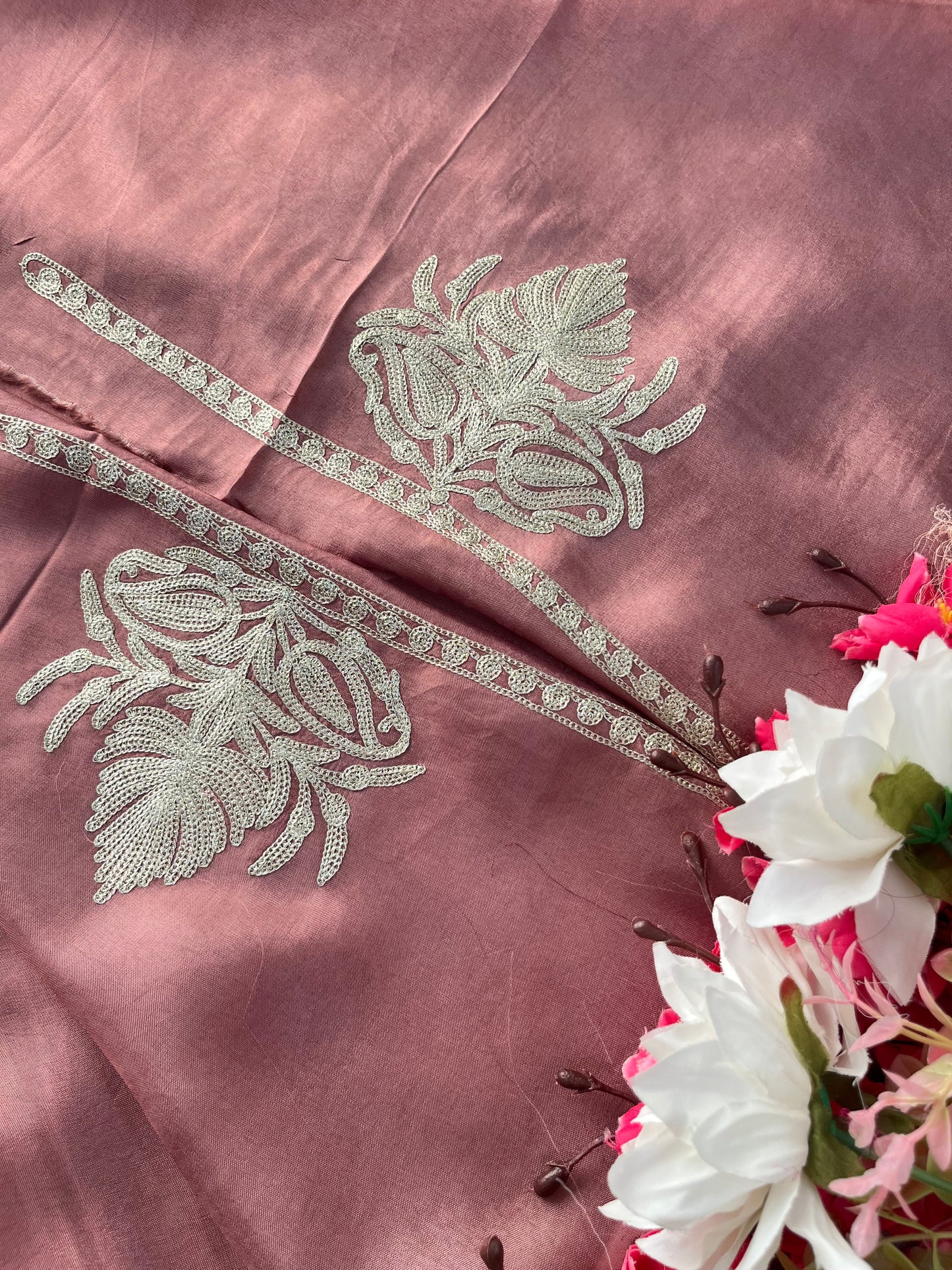 Onion Pink Sanam’ Silk Tilla Kashmiri Suit