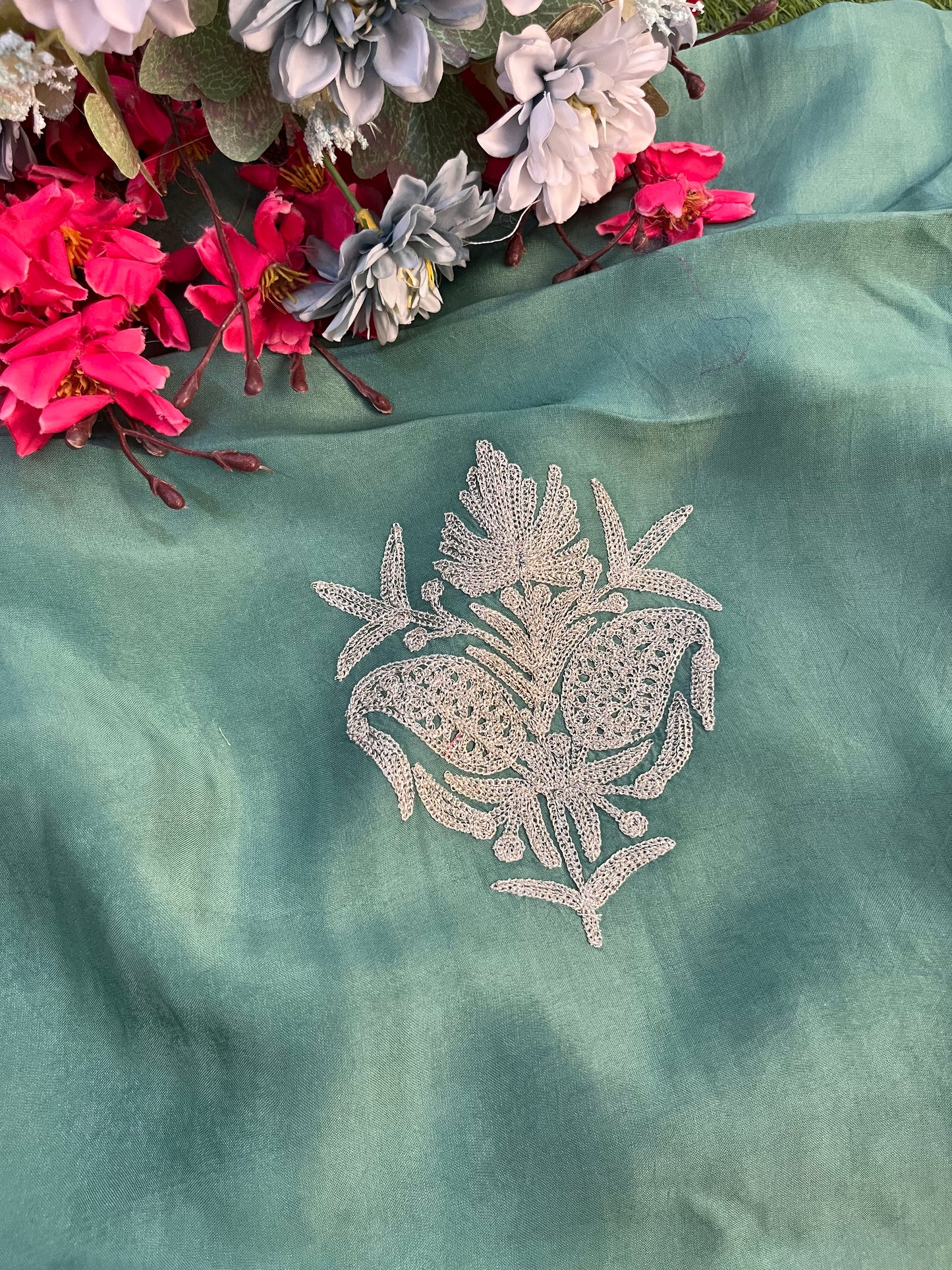 Pastel Green Silk Tilla Kashmiri Suit