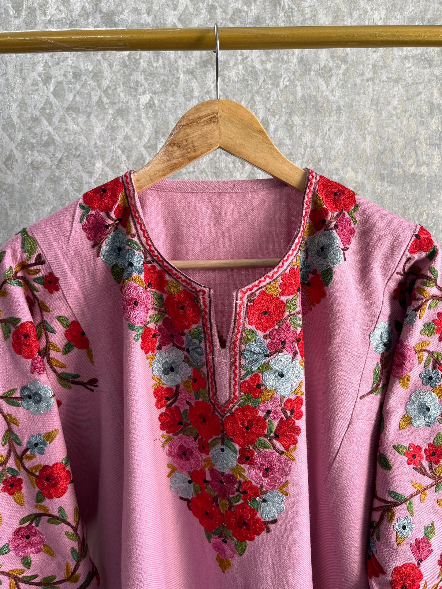 Pink Aari Embroidered Wool Pheran