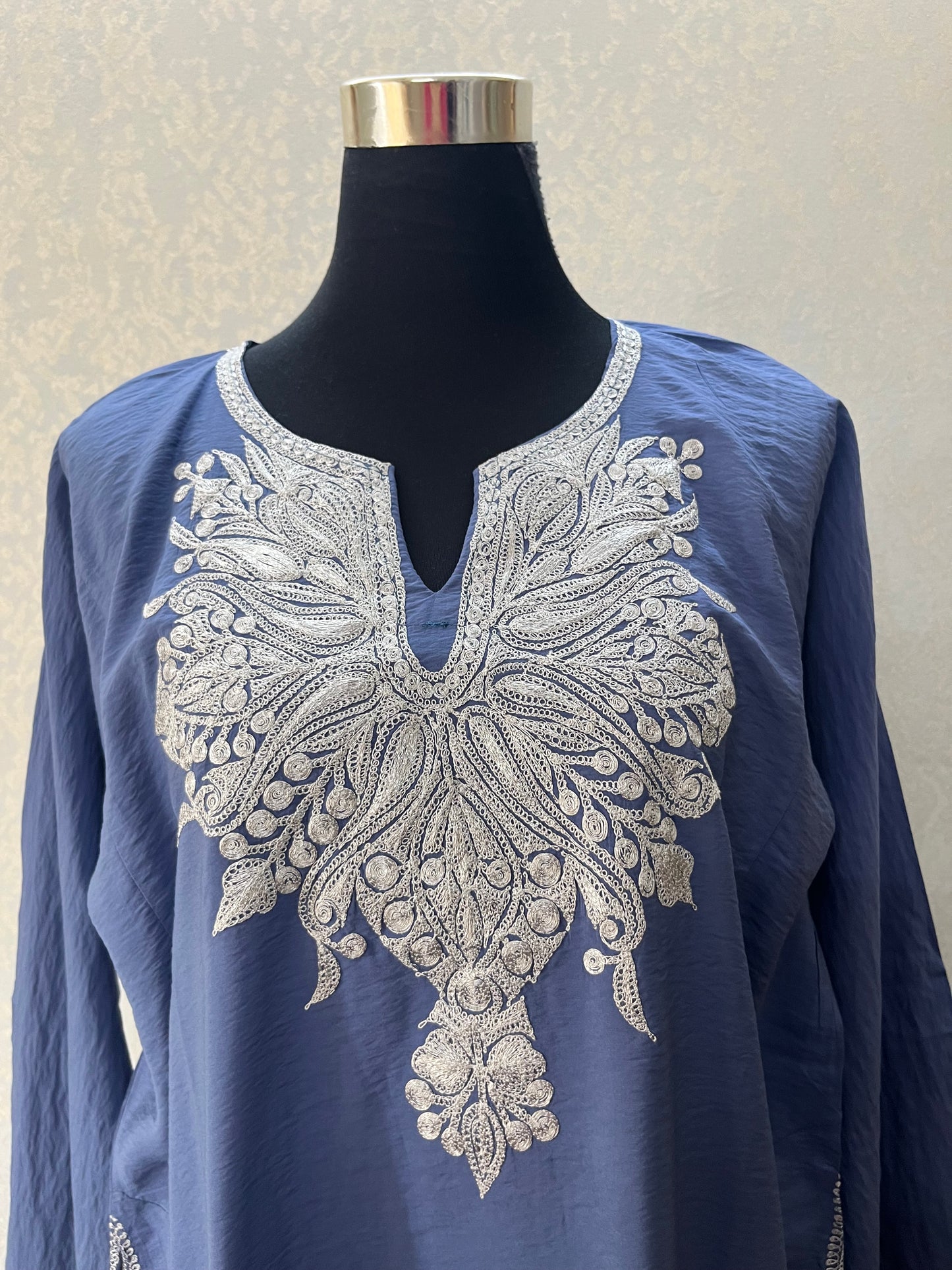 English Blue Cotton Kashmiri Pheran Set (46)