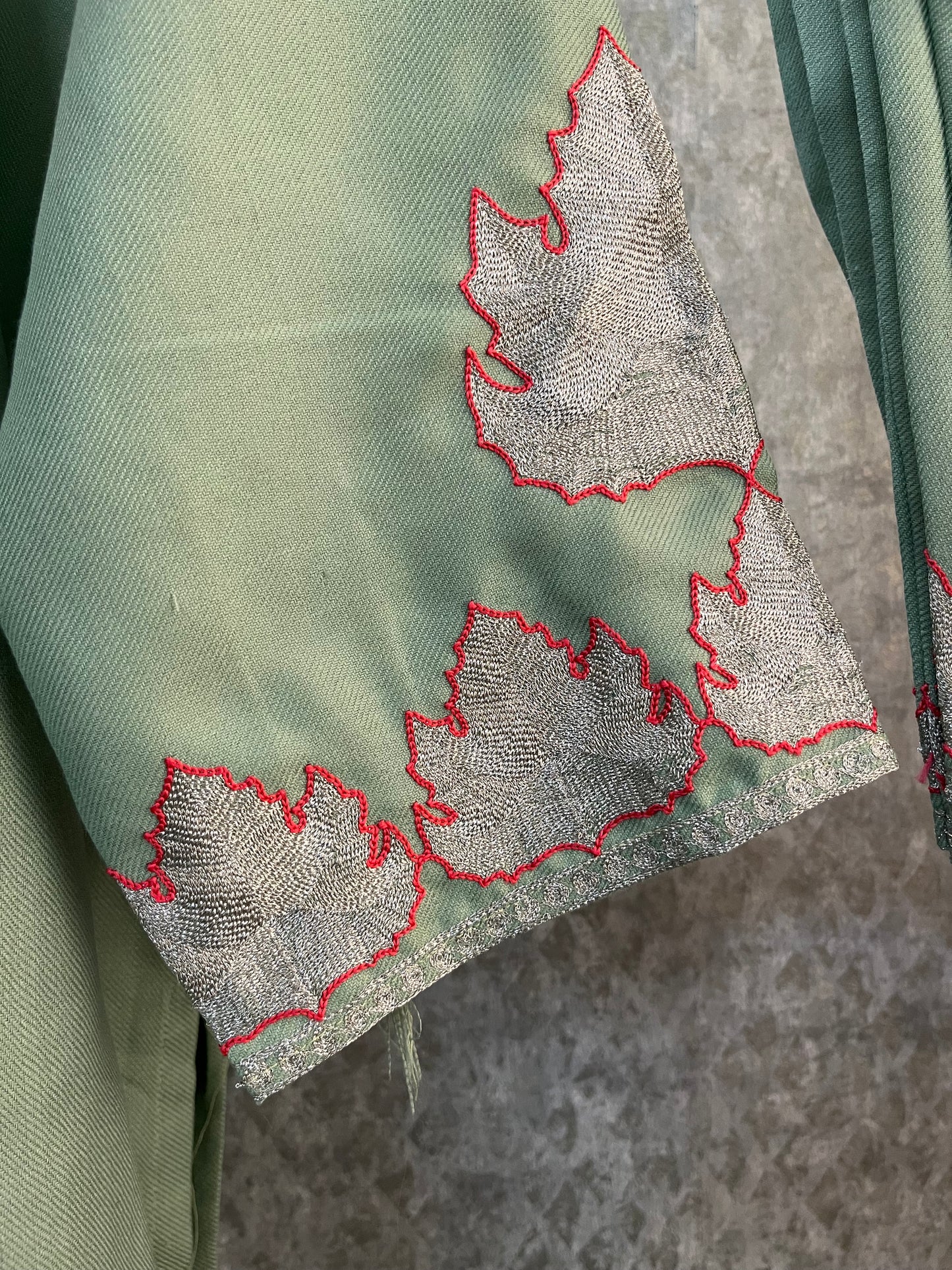 Pastel Green Woollen Kashmiri Co-Ord Set ( Size 42)