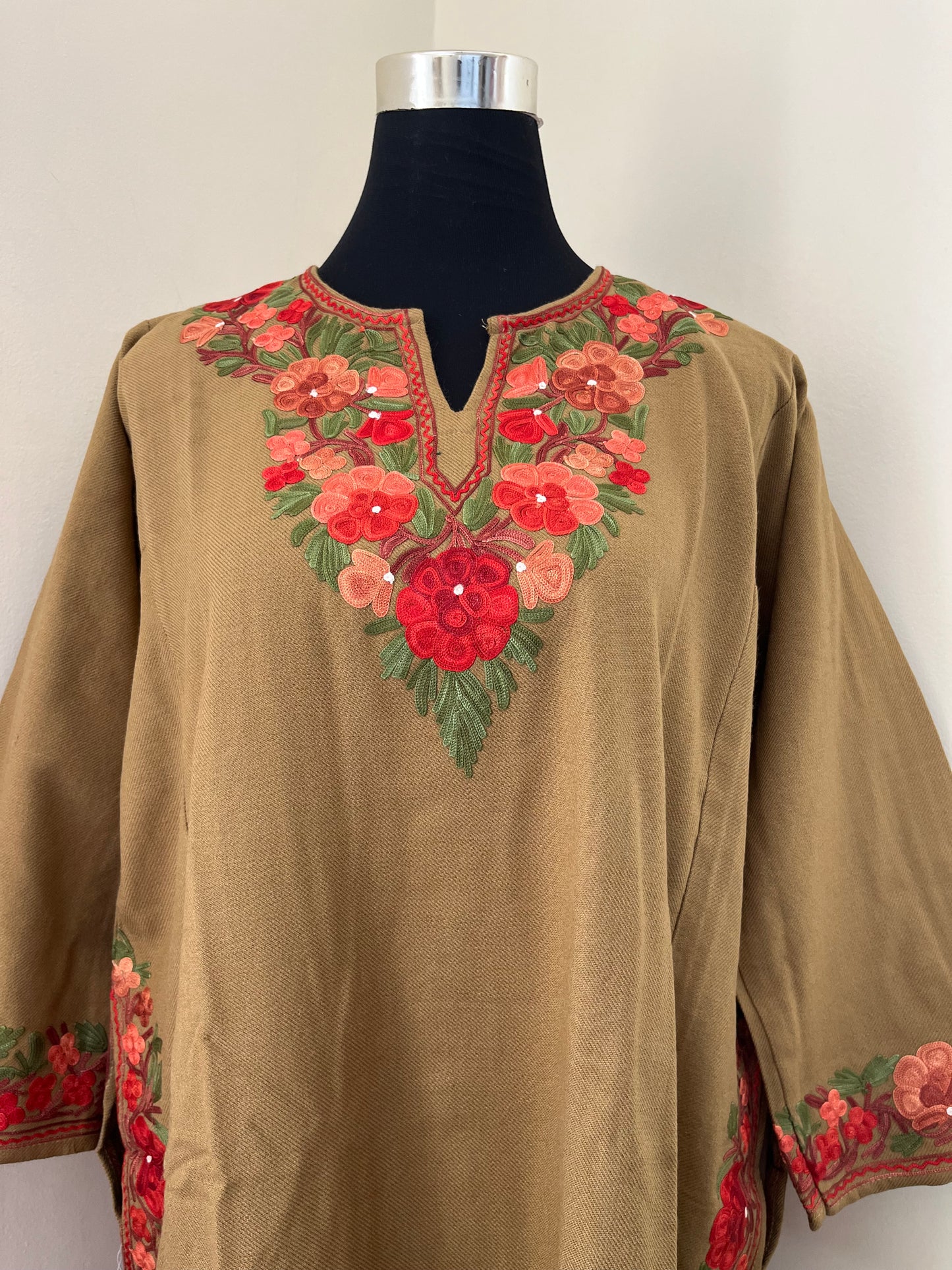 Beige Aari Embroidered Wool Pheran