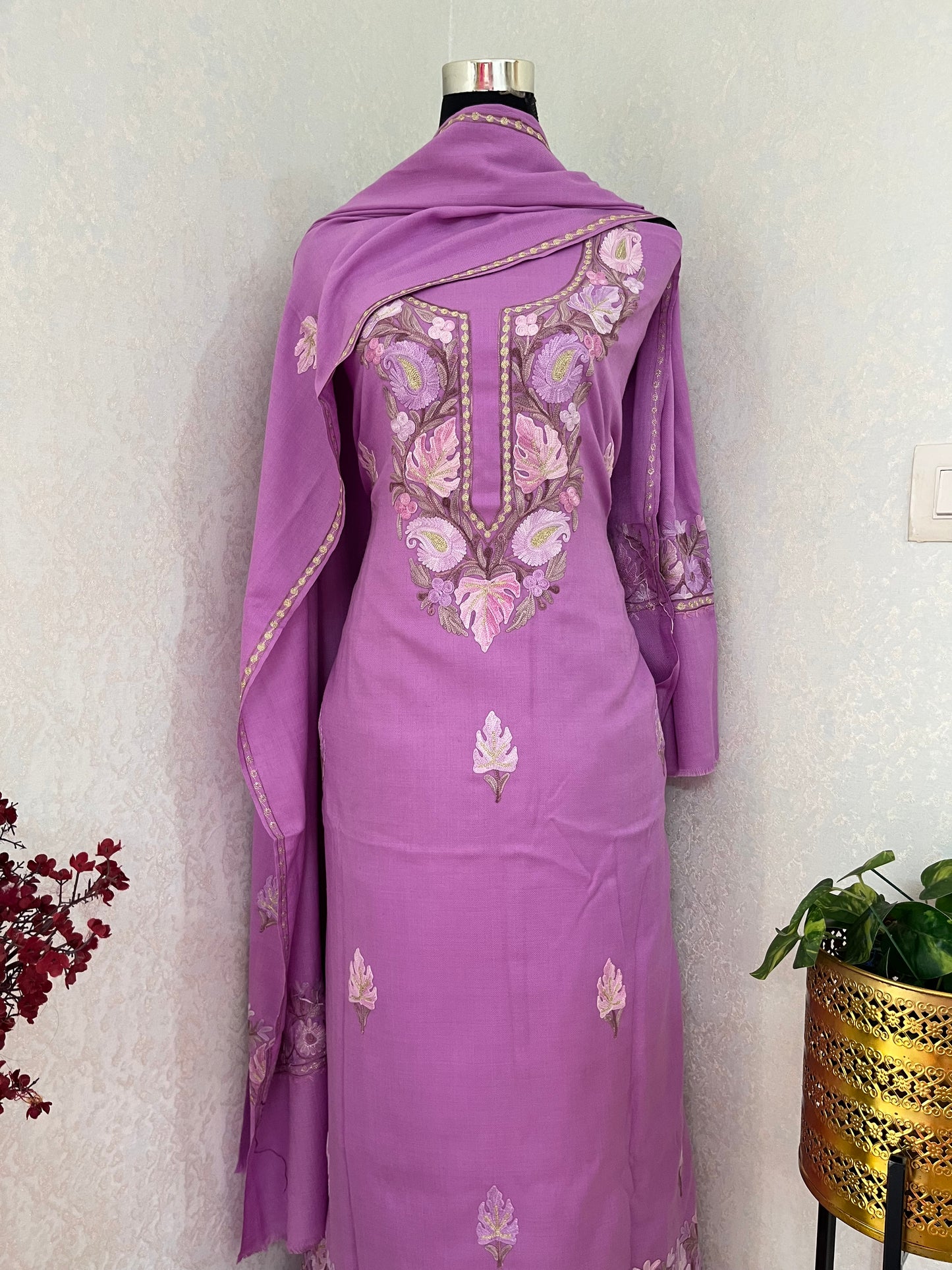 Lavender Fine Wool Kashmiri Suit