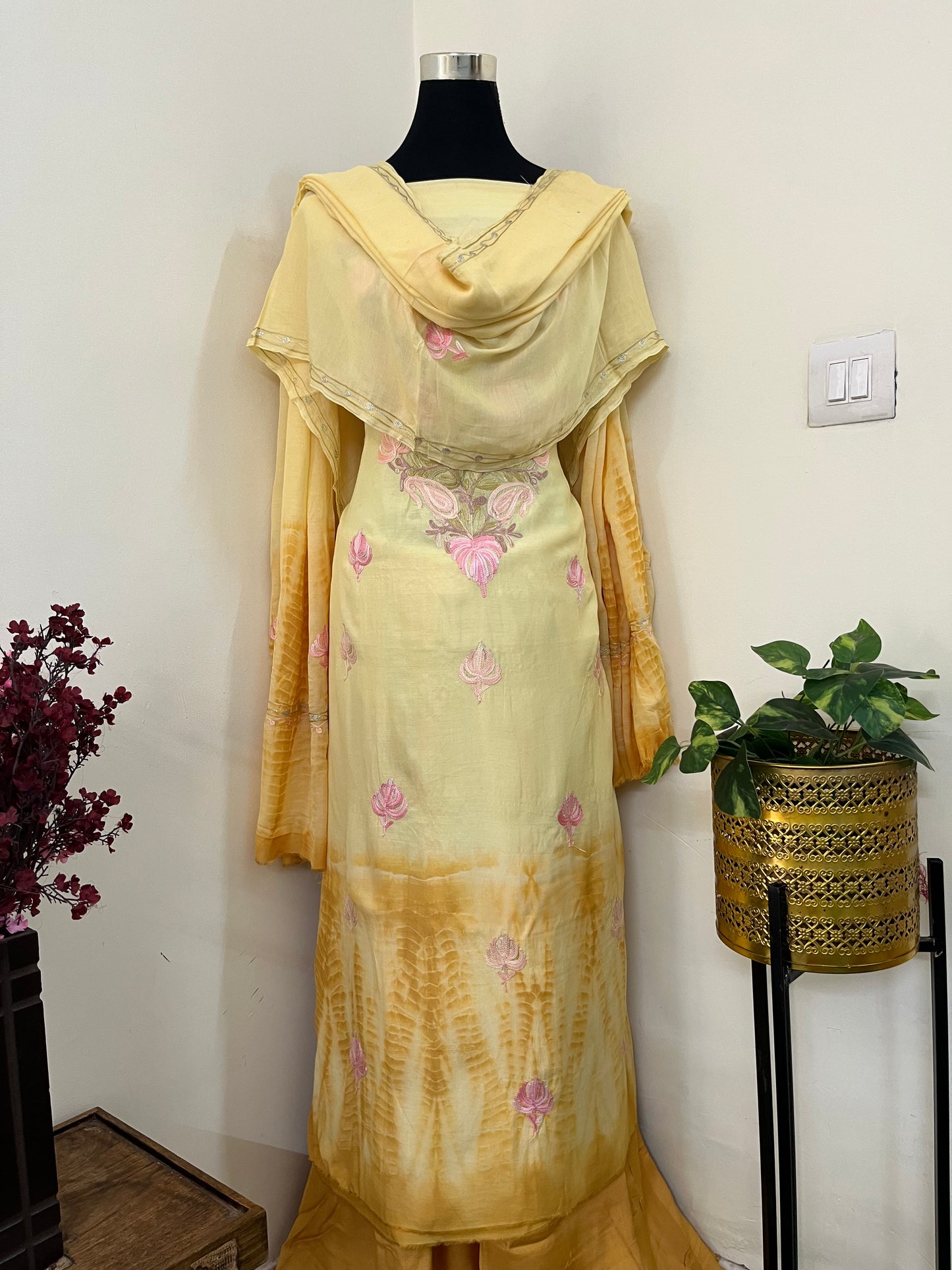 Lemon Yellow Mul Cotton Shibori Work Kashmiri 3pc Suit