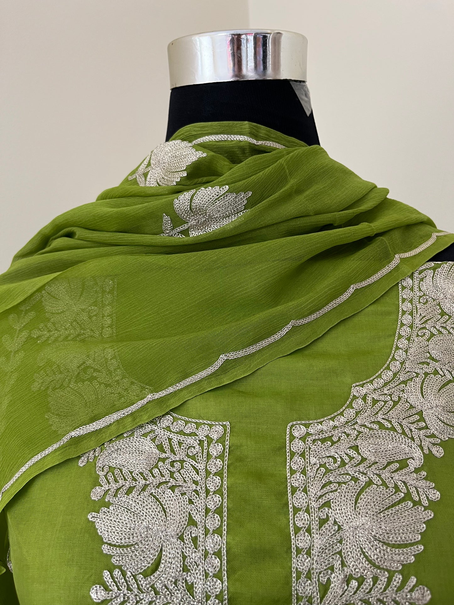 Sanam’ Lawn Green Silk Tilla Embroidered Suit material