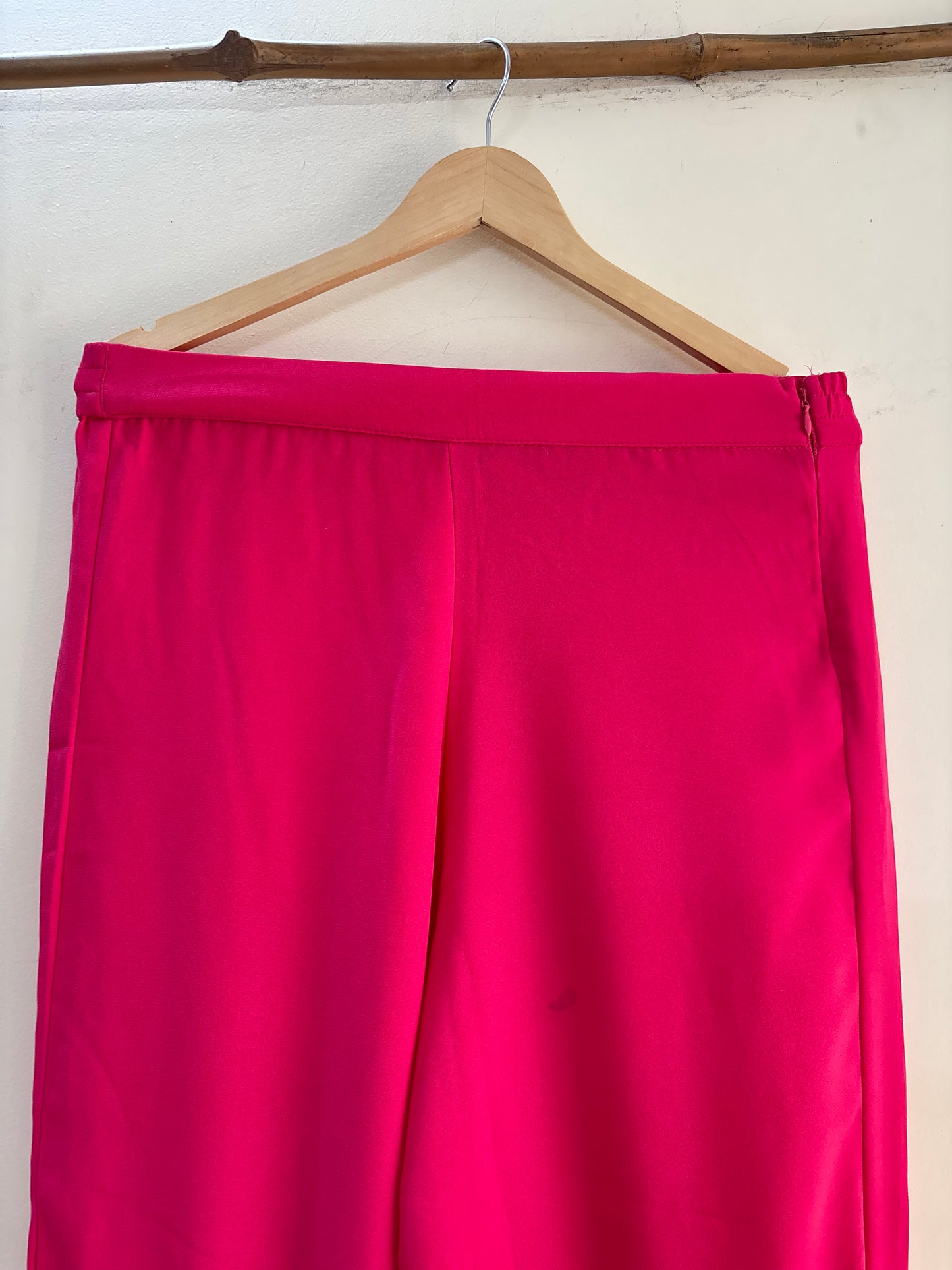 Women Pink Solid Cropped Aari Embroidered Palazzos