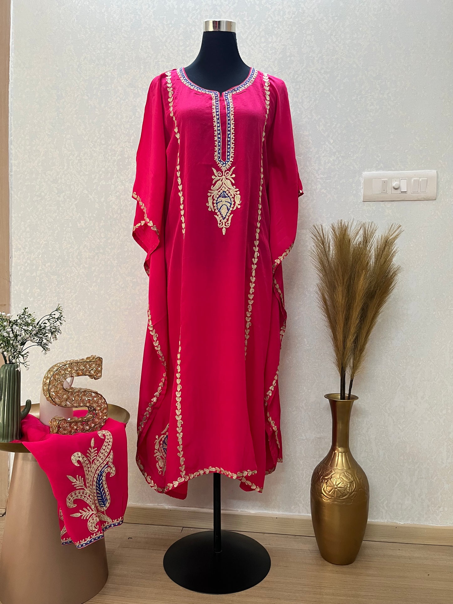 Hot Pink Crape Front Back Kashmiri Kaftan Set