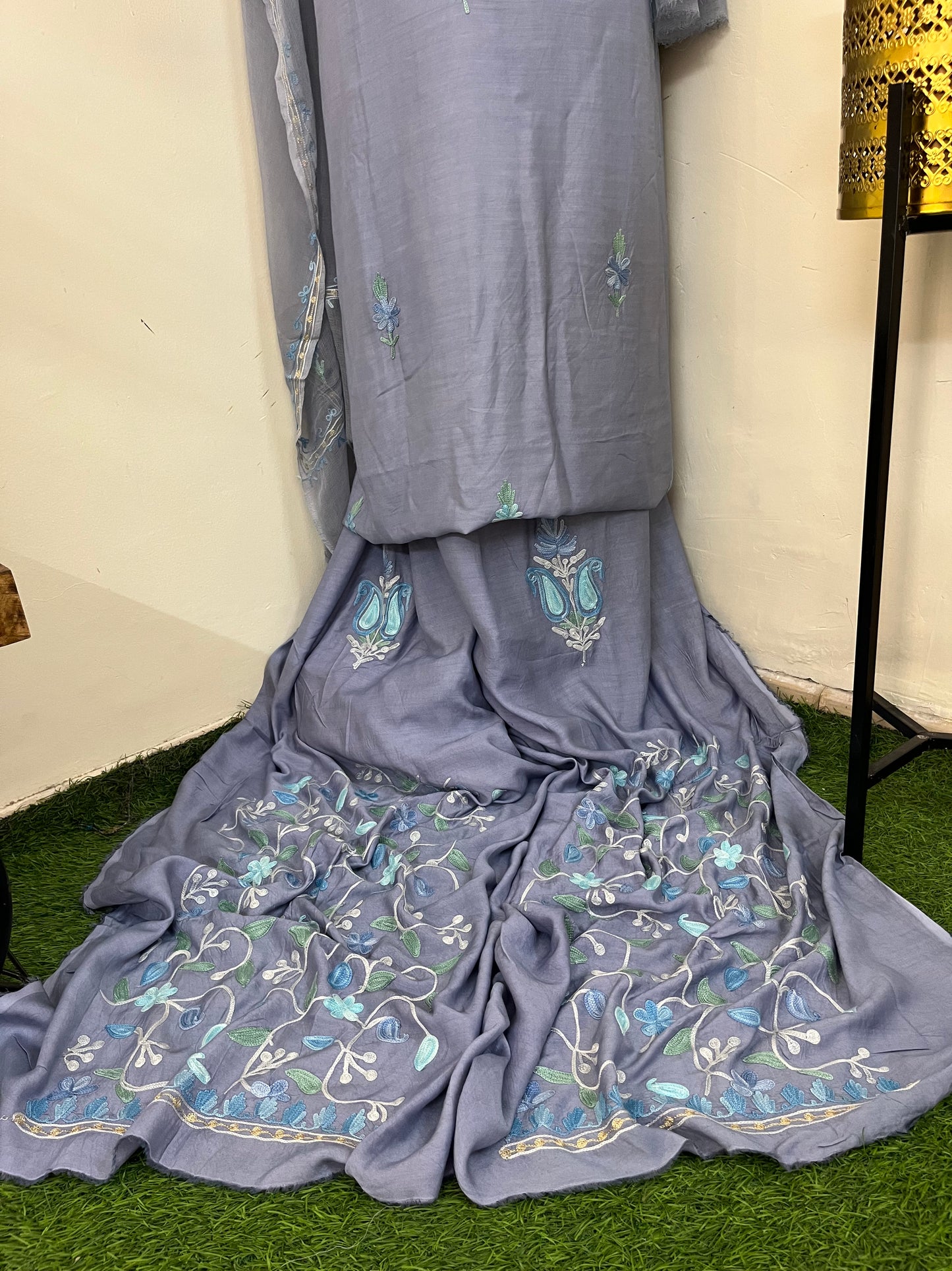 English Grey Muslin Cotton Jaal Sleeves Kashmiri 3pc Suit