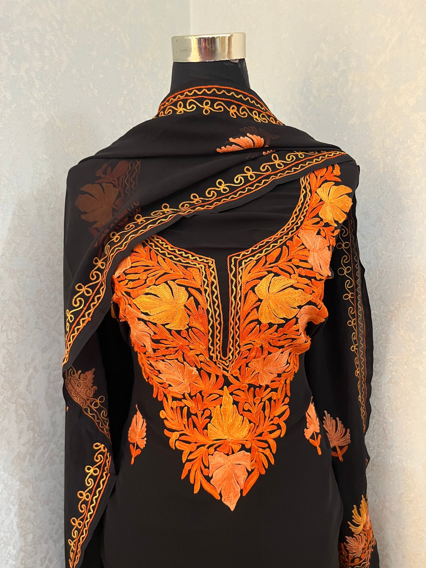 Georgette Black 3 Pc Aari Embroidered Suit Set