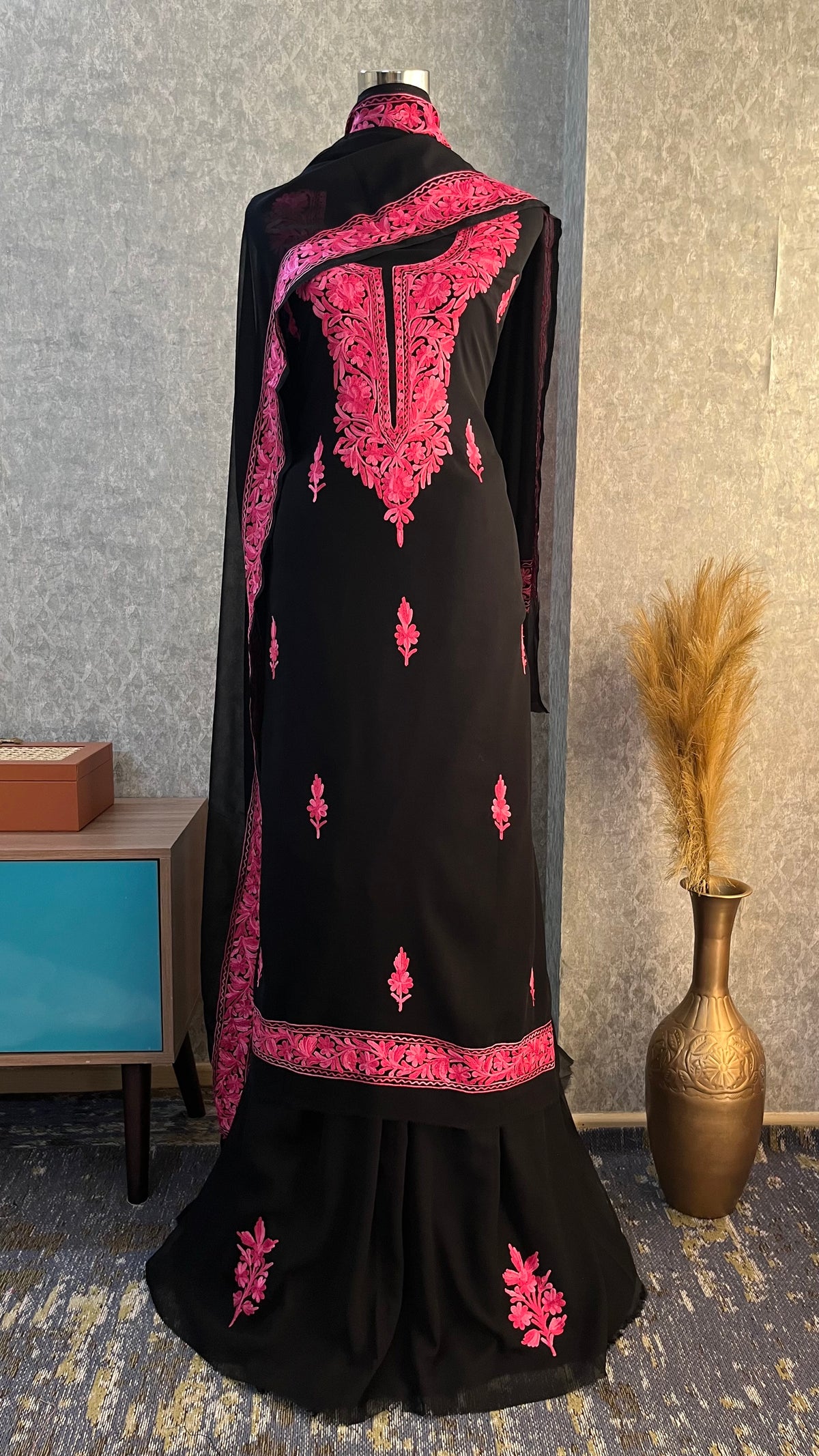 Georgette Black (Pink) 3 Pc Kashmiri Suit