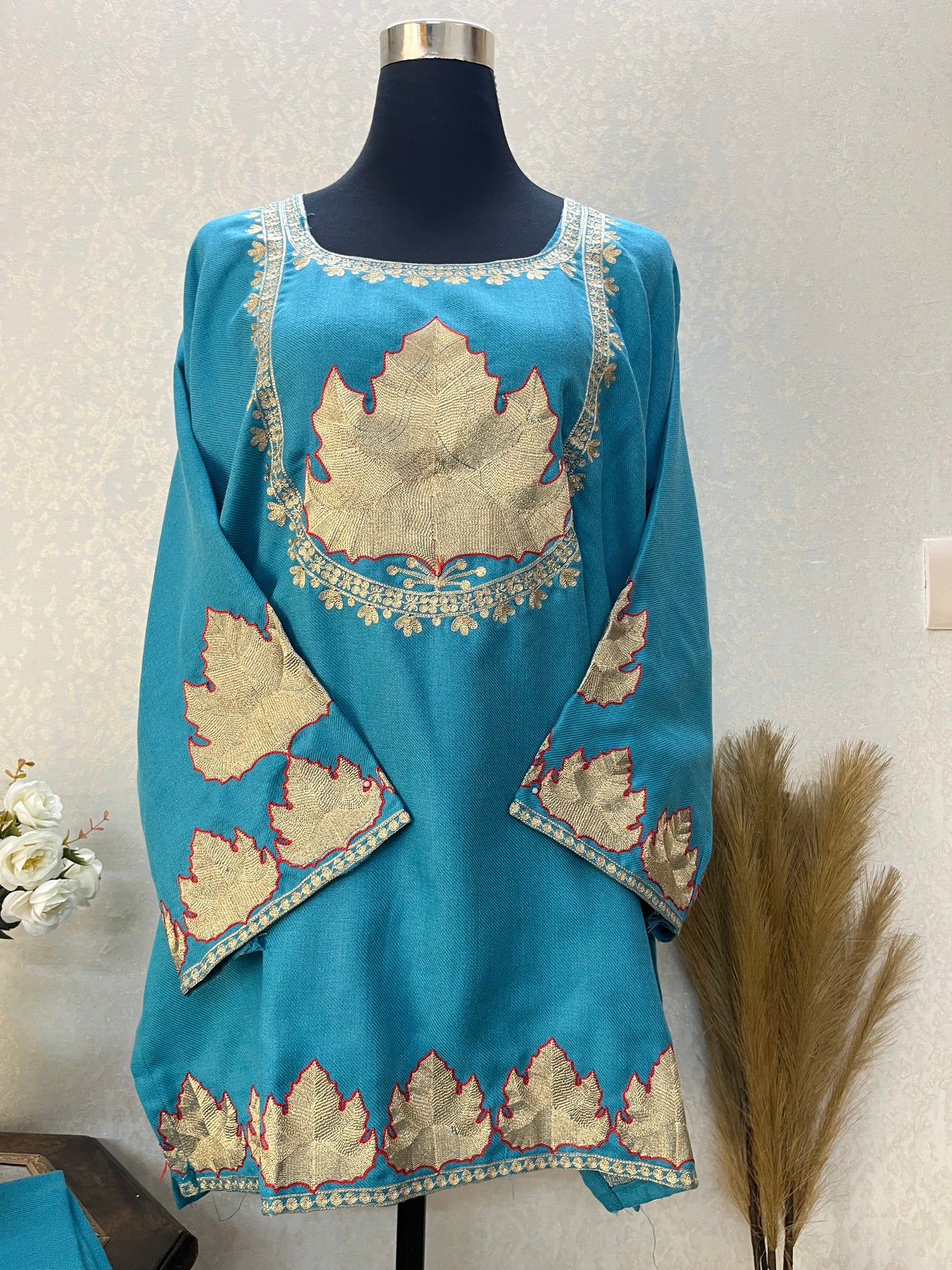 Firozi Woollen Kashmiri Co-Ord Set ( Size 44)