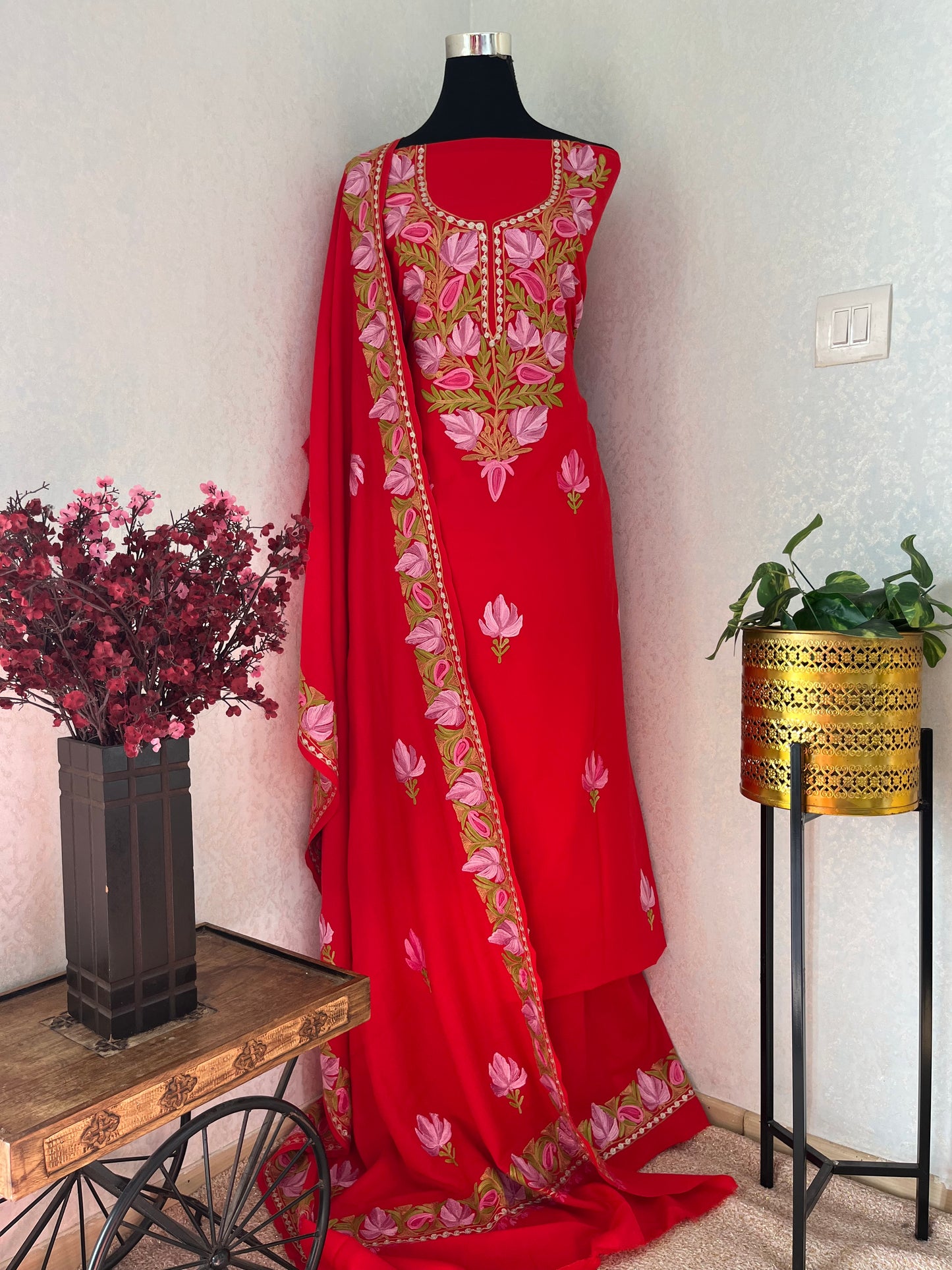 Red Aari Embroidered 3pc Suit Stole
