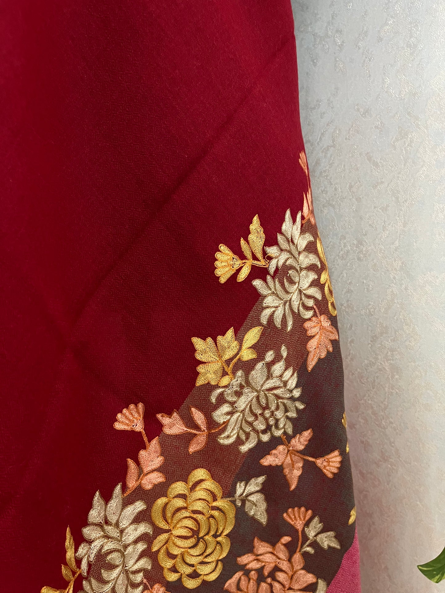 Fine Wool Kashmiri Embroidered stole